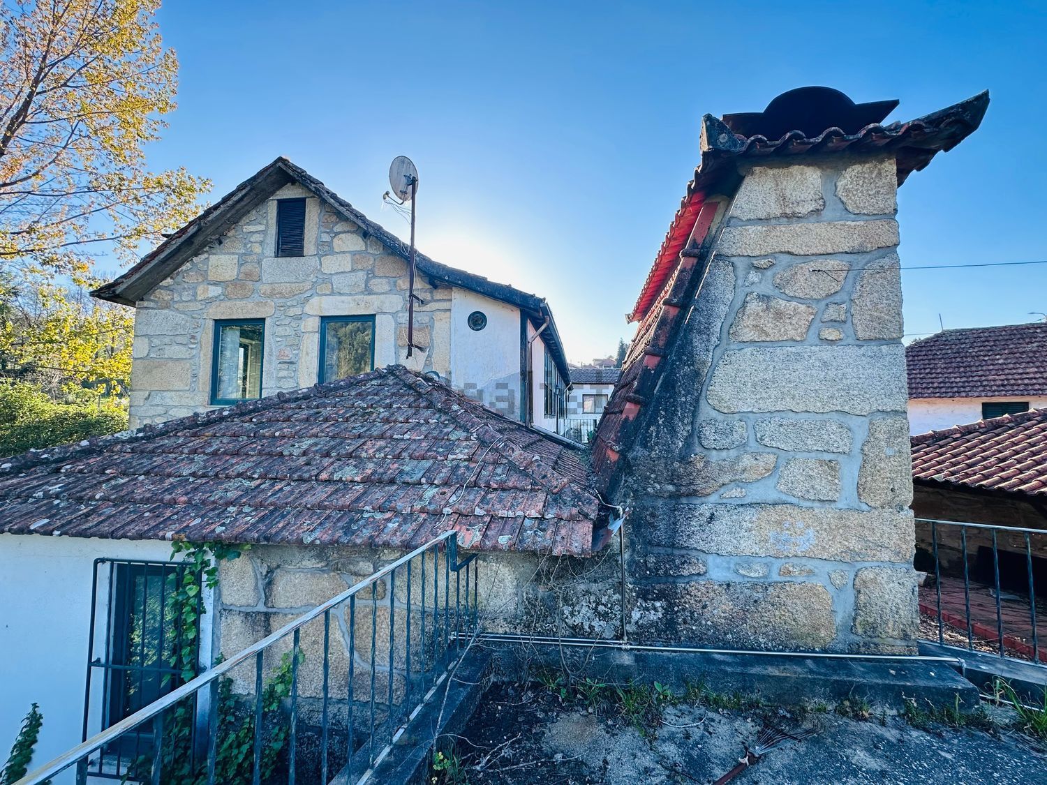 小楼房或独栋别墅出售Lugar Sa, Casal Chasil, Santa Eulalia - 外立面