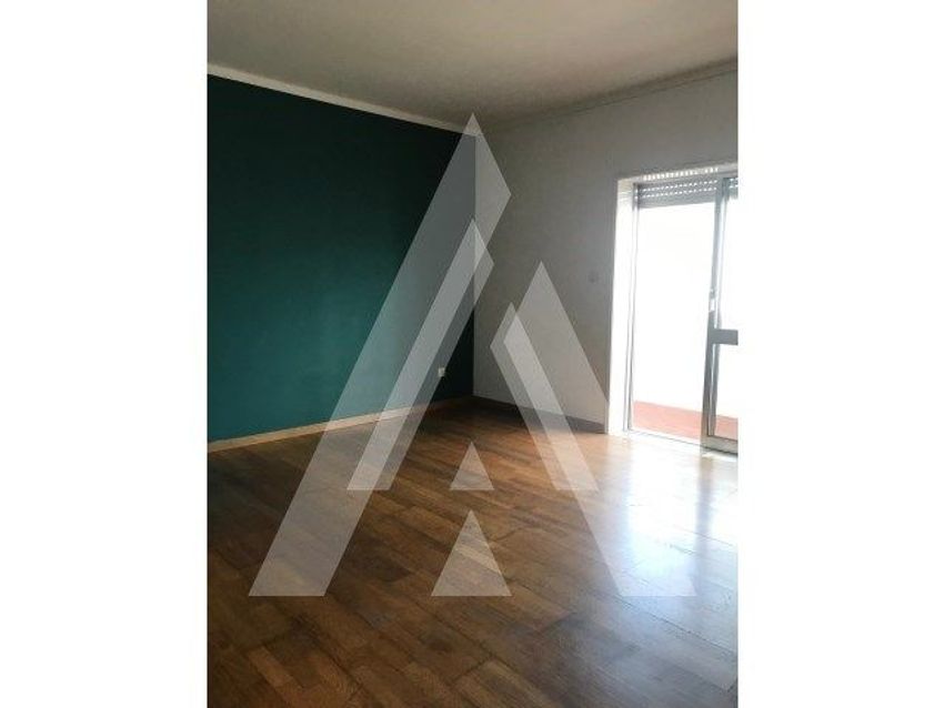 公寓 t2出售在Rua Carvalho e Maia