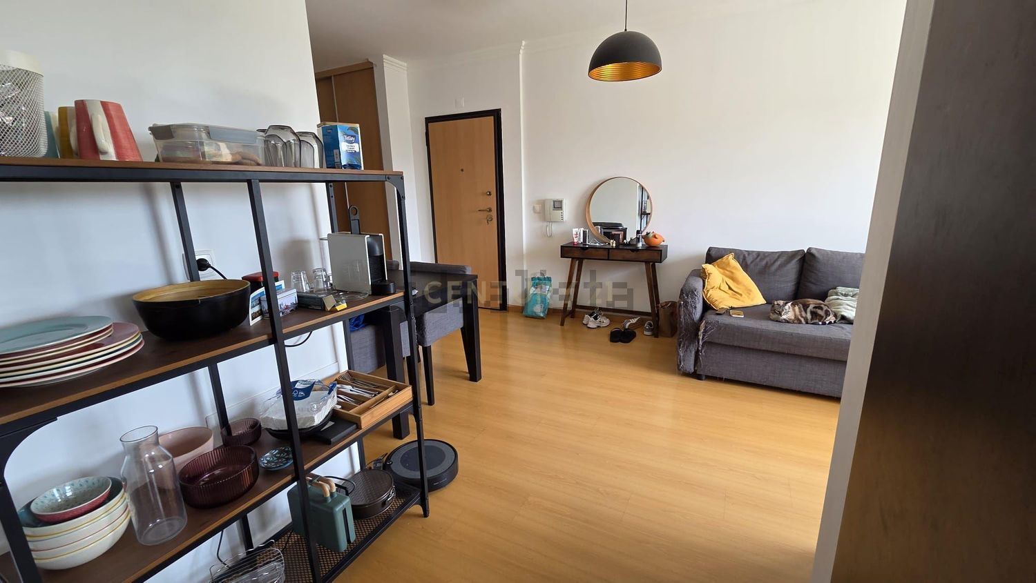 出租公寓 t2在Avenida 25 de Abril, 55 - 客厅