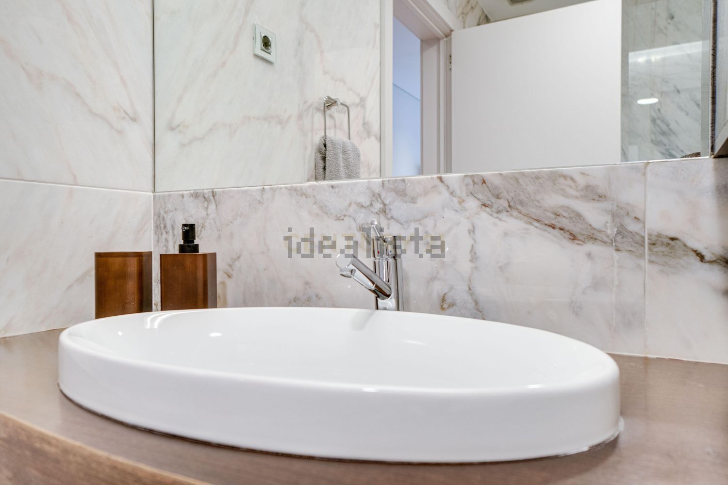 公寓 t2出售在Rua da Estação, 36 - 卫生间