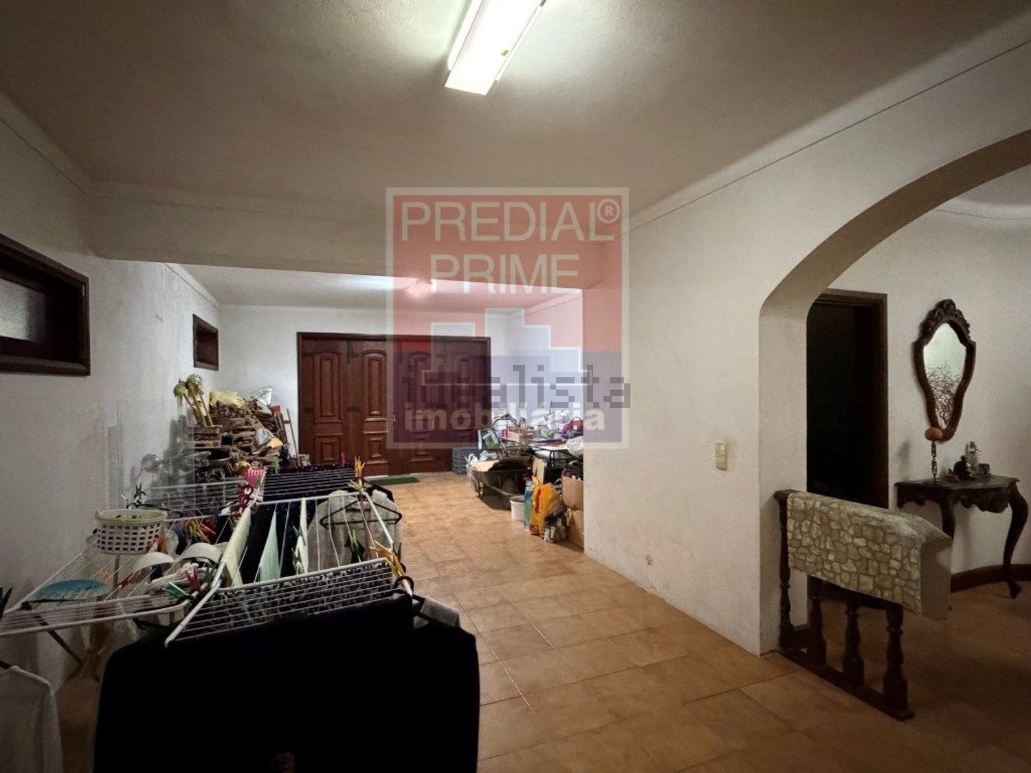 小楼房或独栋别墅出售在Rua Amândio Pereira Lucas - 客厅