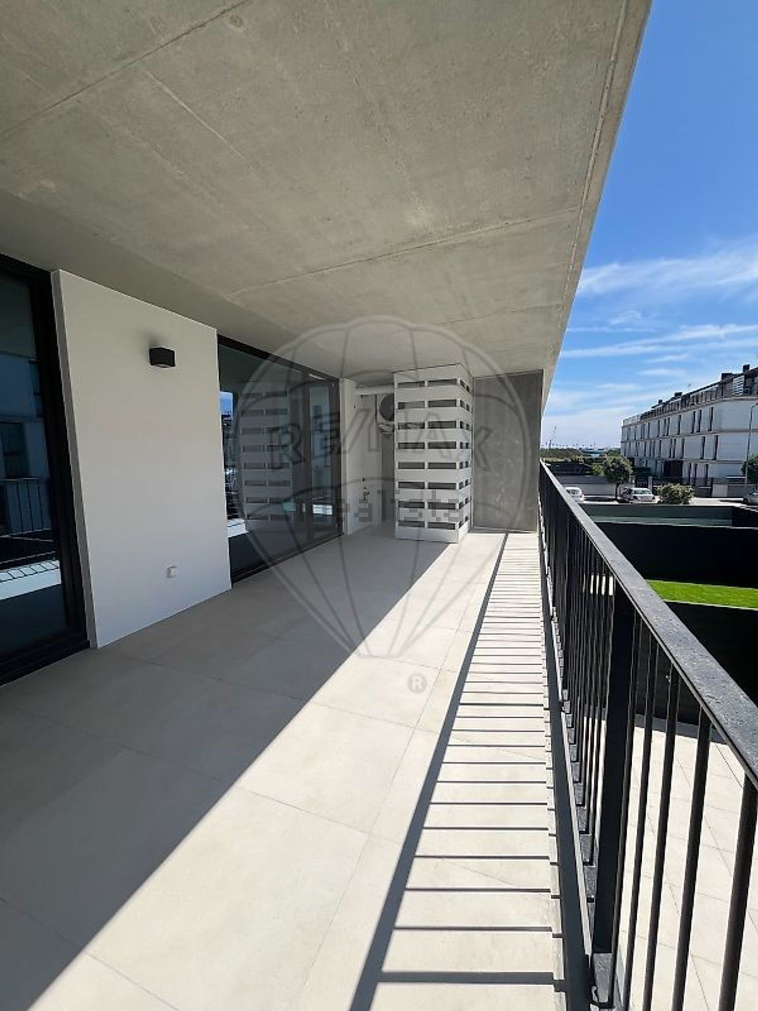 出租公寓 t1在Avenida João Corte Real - 阳台