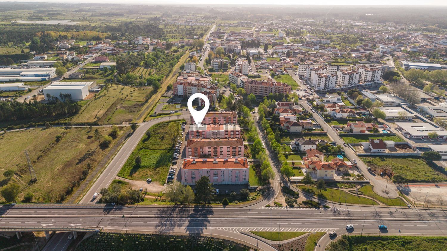 公寓 t2出售在Avenida Portugal, 6 - 周边
