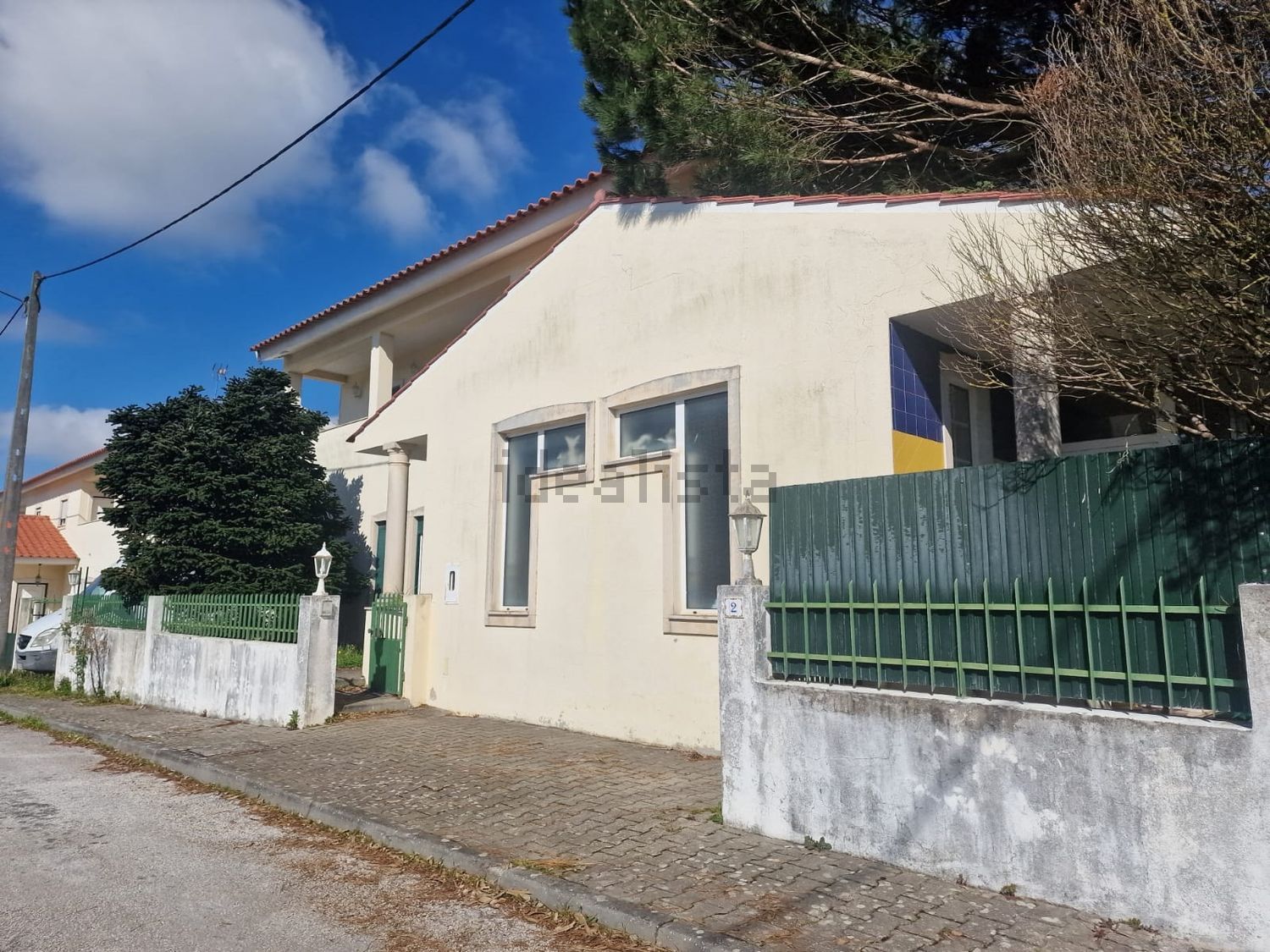 小楼房或独栋别墅出售在Pataias e Martingança - 视线