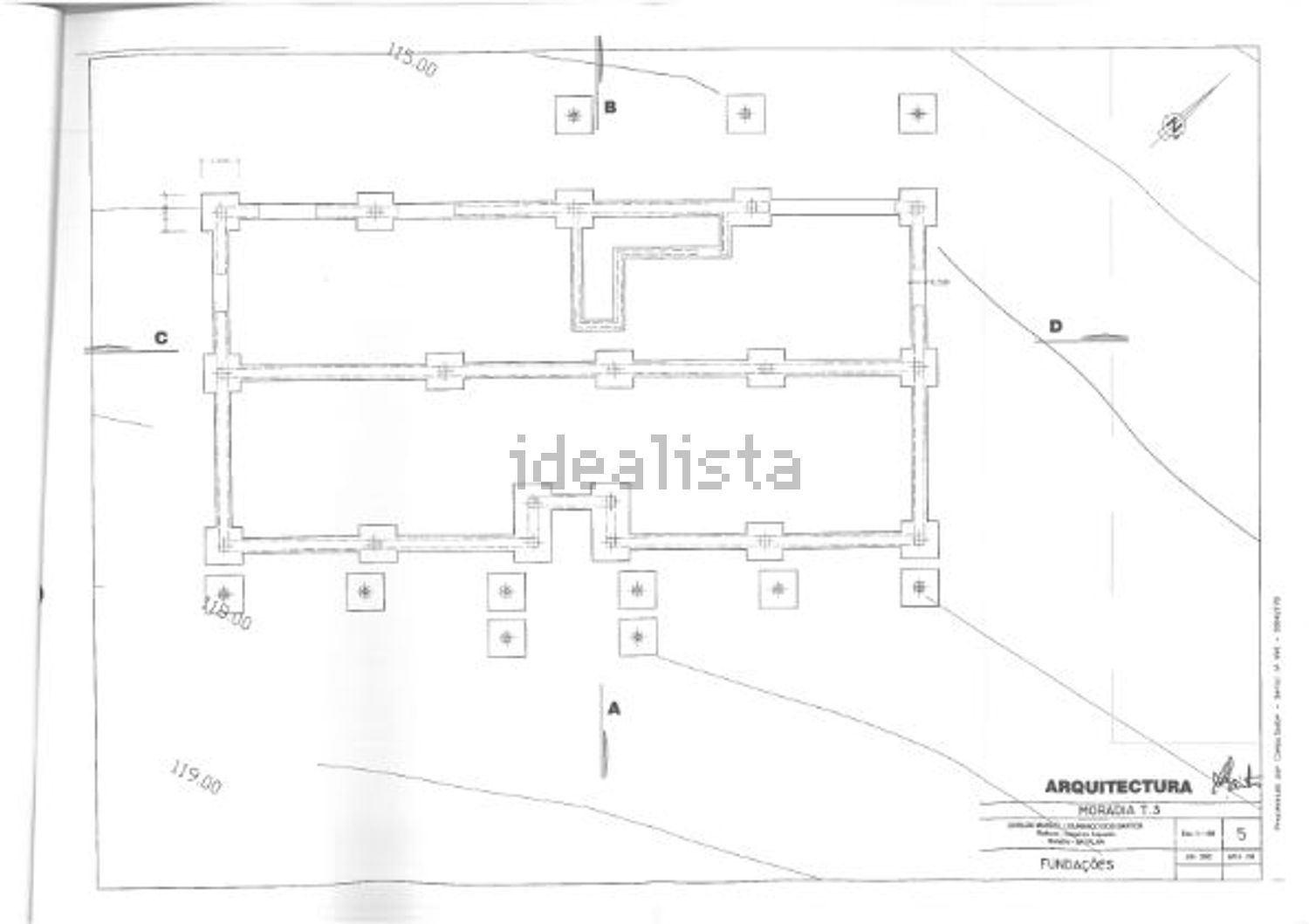 小楼房或独栋别墅出售在Rua do Crespo Norte - 平面图
