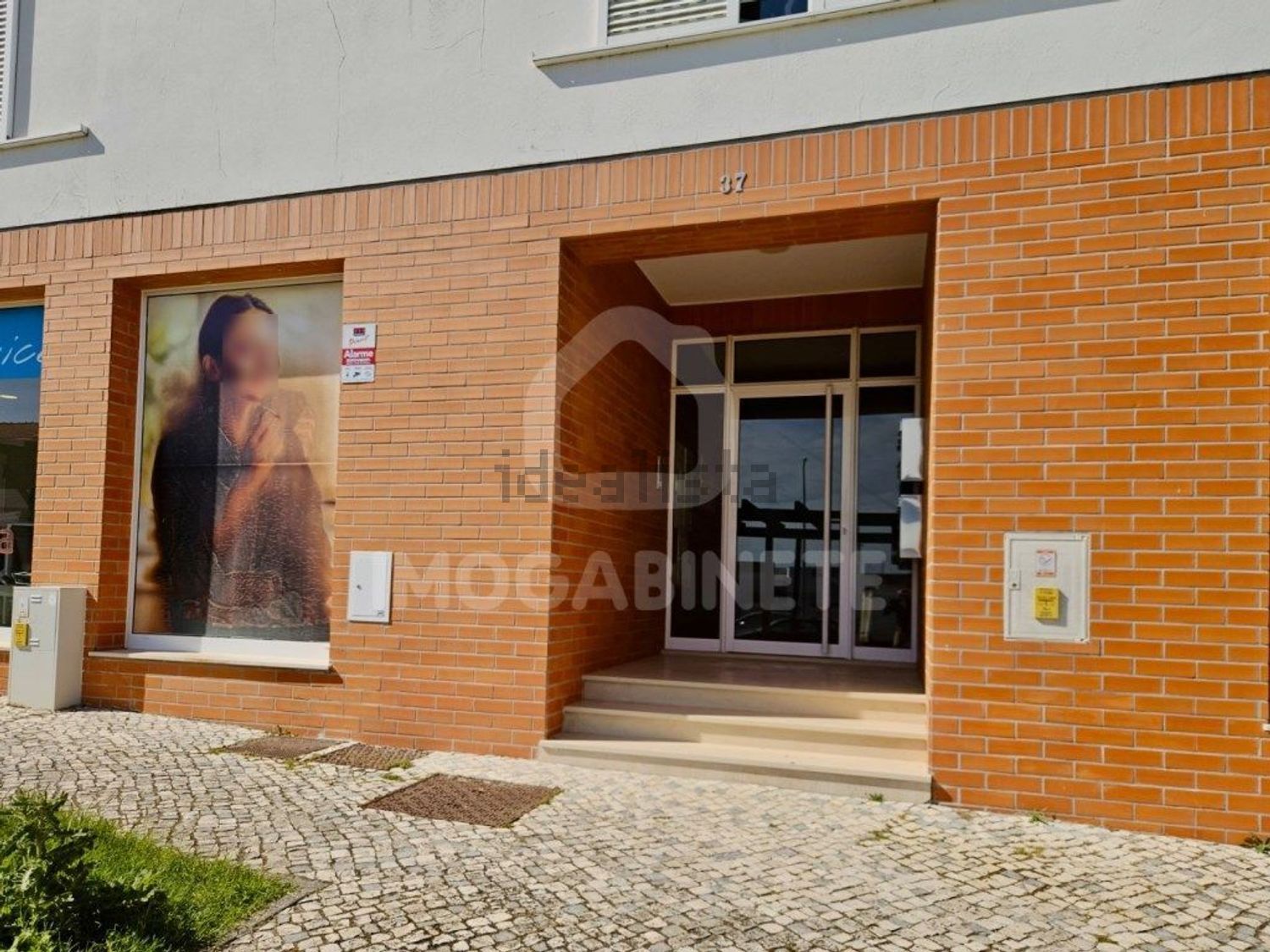 公寓 t3出售在Rua Doutor José dos Santos Bessa - 外立面