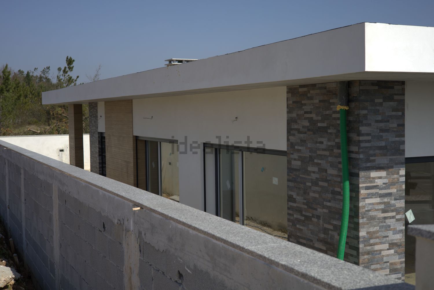 小楼房或独栋别墅出售在Beco do Gasparinho, 6 Lote - 外立面