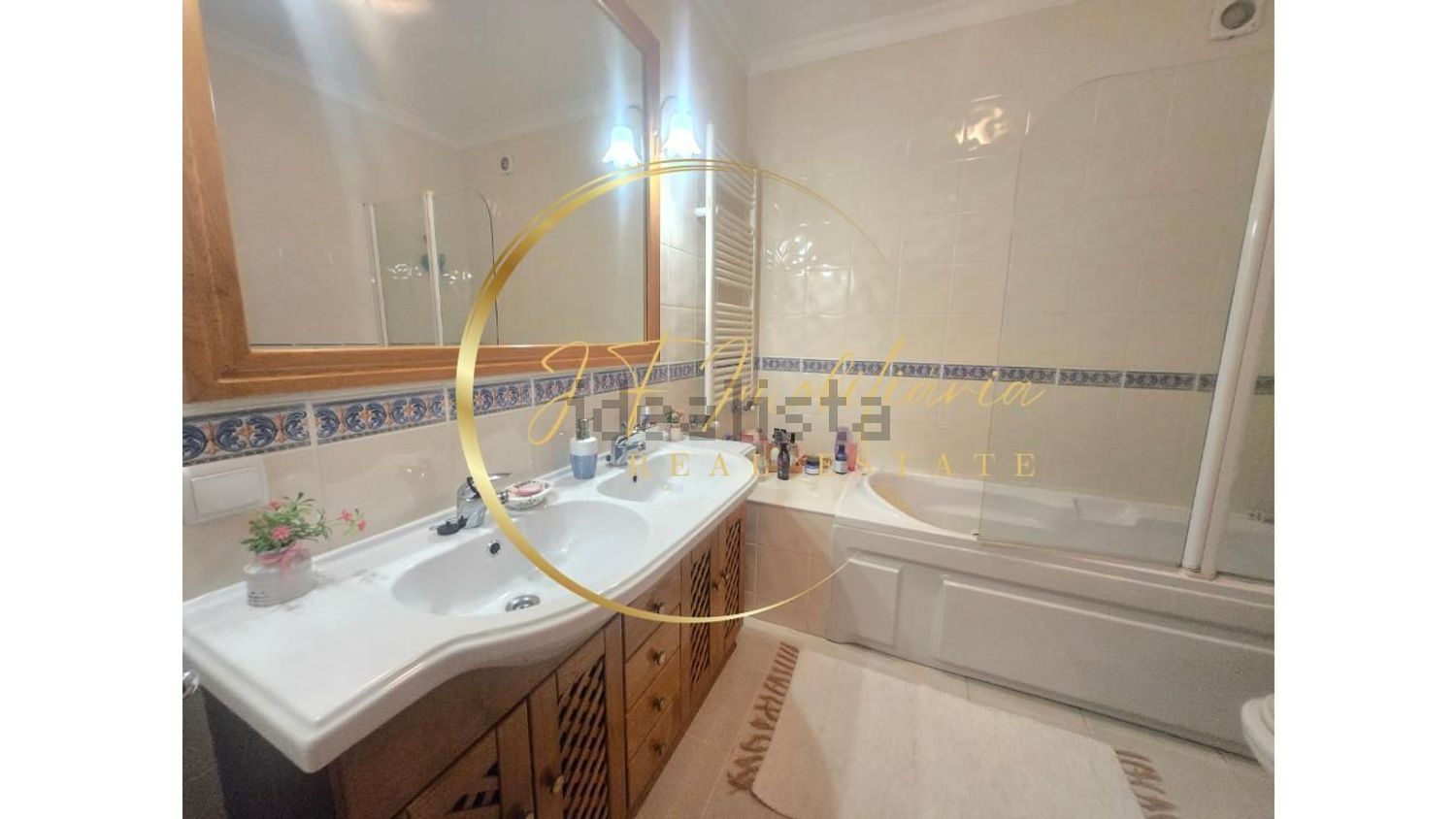 双拼别墅出售在Eixo e Eirol - 卫生间