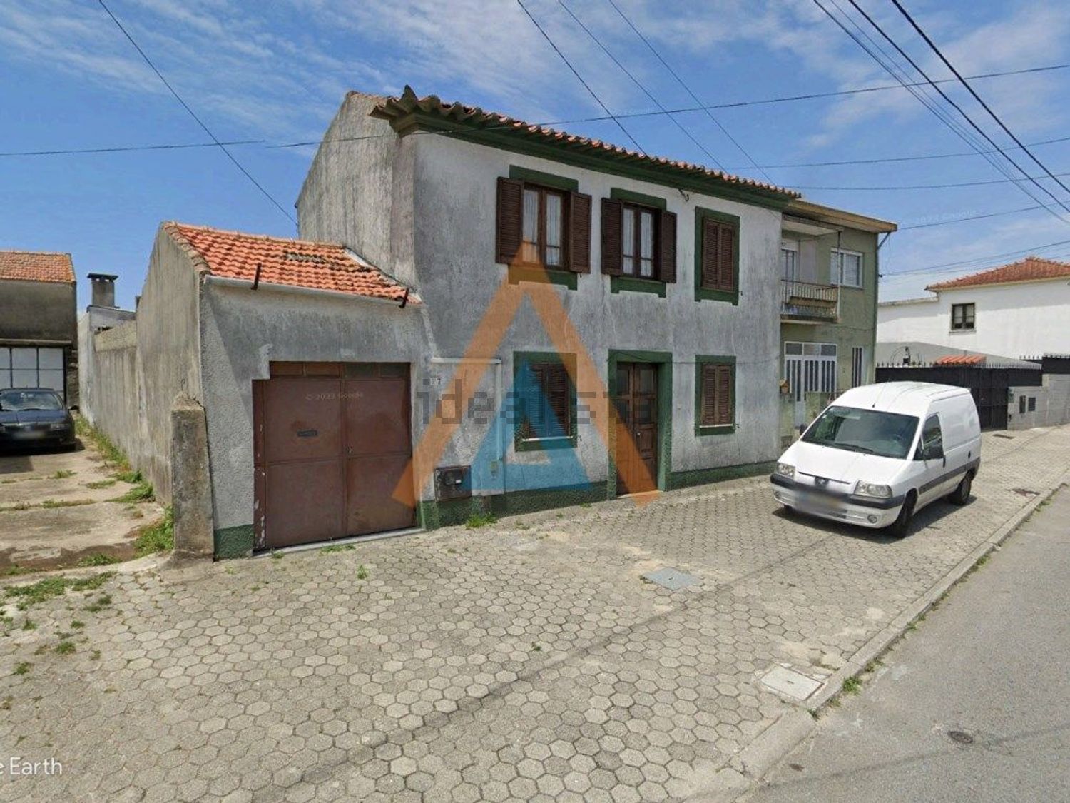 小楼房或独栋别墅出售在Cortegaça - 外立面