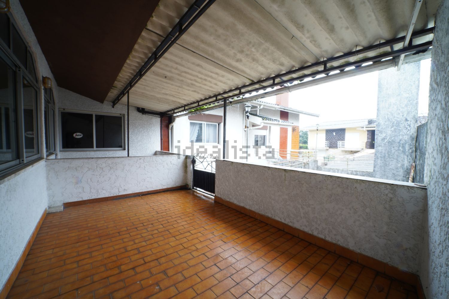 小楼房或独栋别墅出售Rotunda do Ramadinha s/n - 阳台