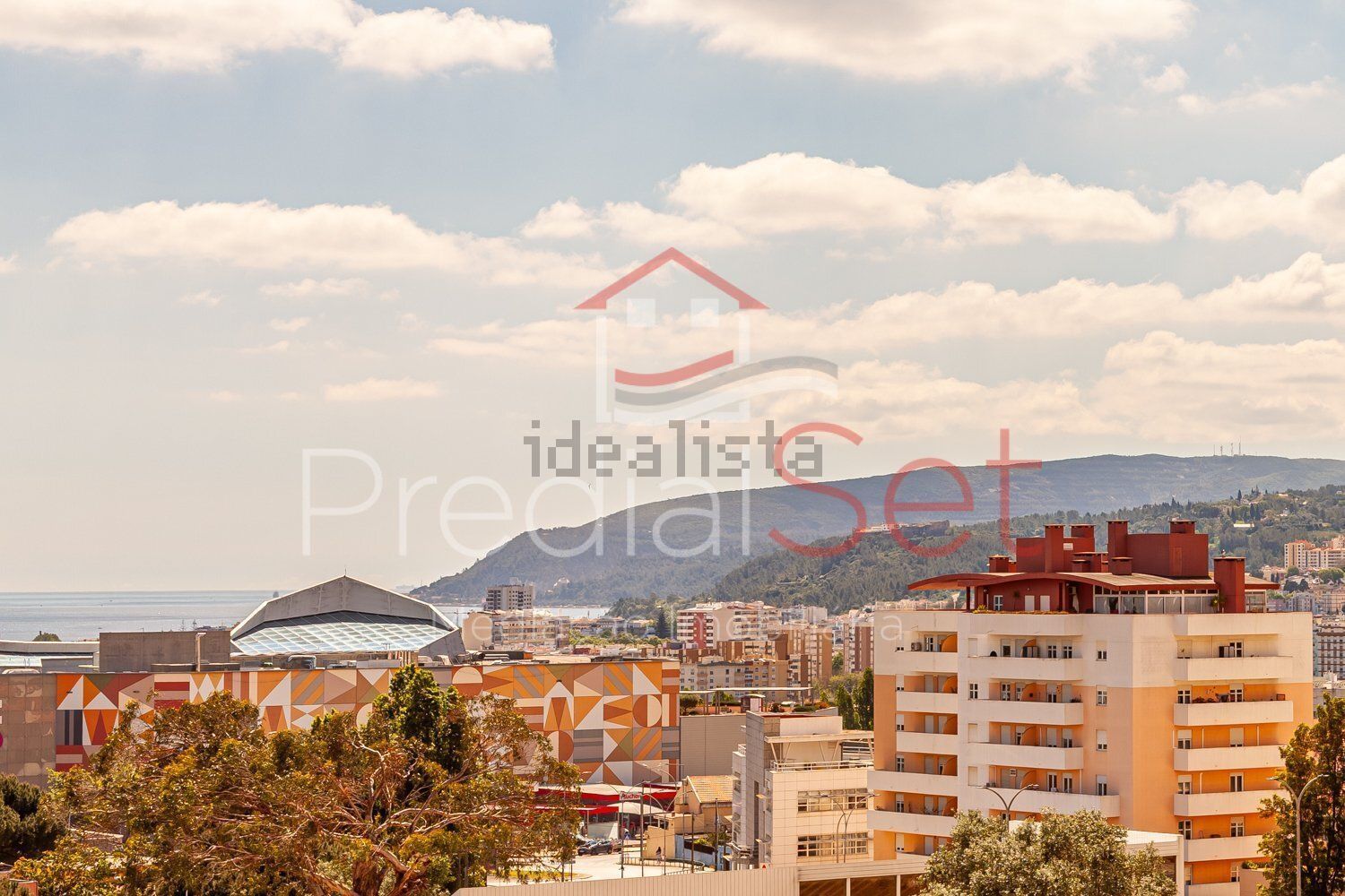 公寓 t2出售在Avenida Mestre Lima de Freitas s/n - 照片