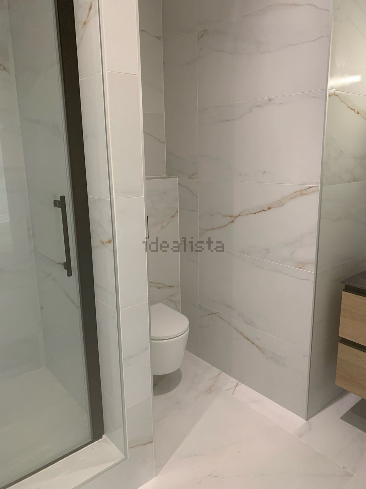 出租公寓 t3在Rua Professora Lavínia Barreto, 4 - 卫生间