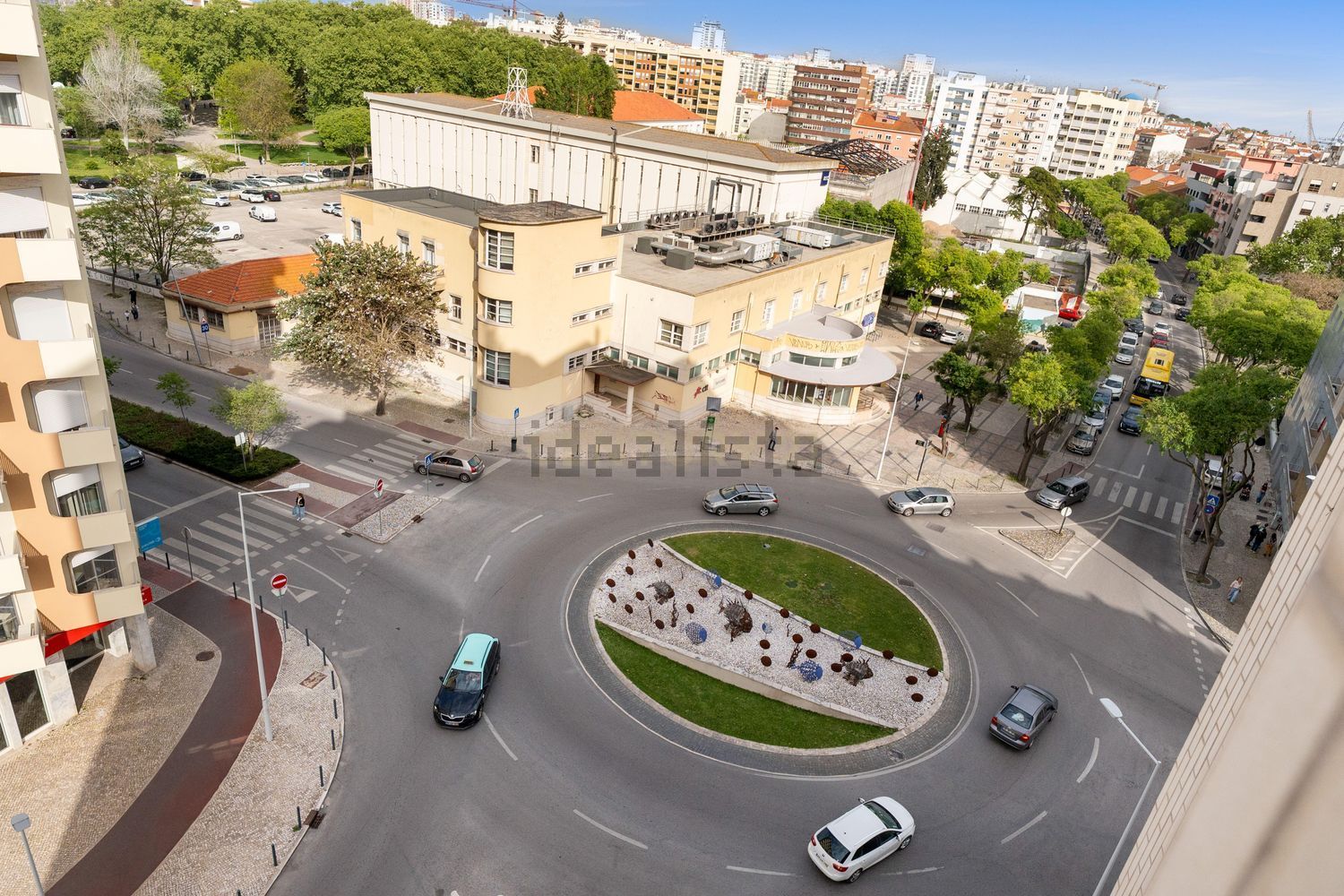 公寓 t3出售在Avenida 22 de Dezembro, 21 - 照片