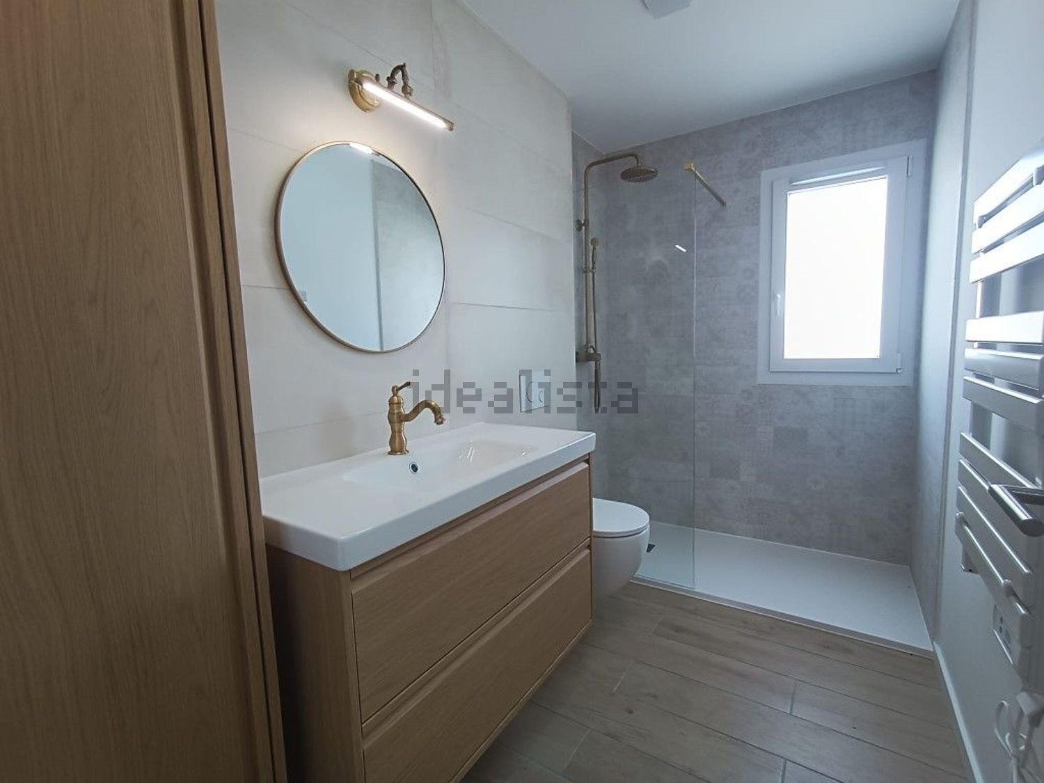 小楼房或独栋别墅出售在Beco Filarmónica - 卫生间