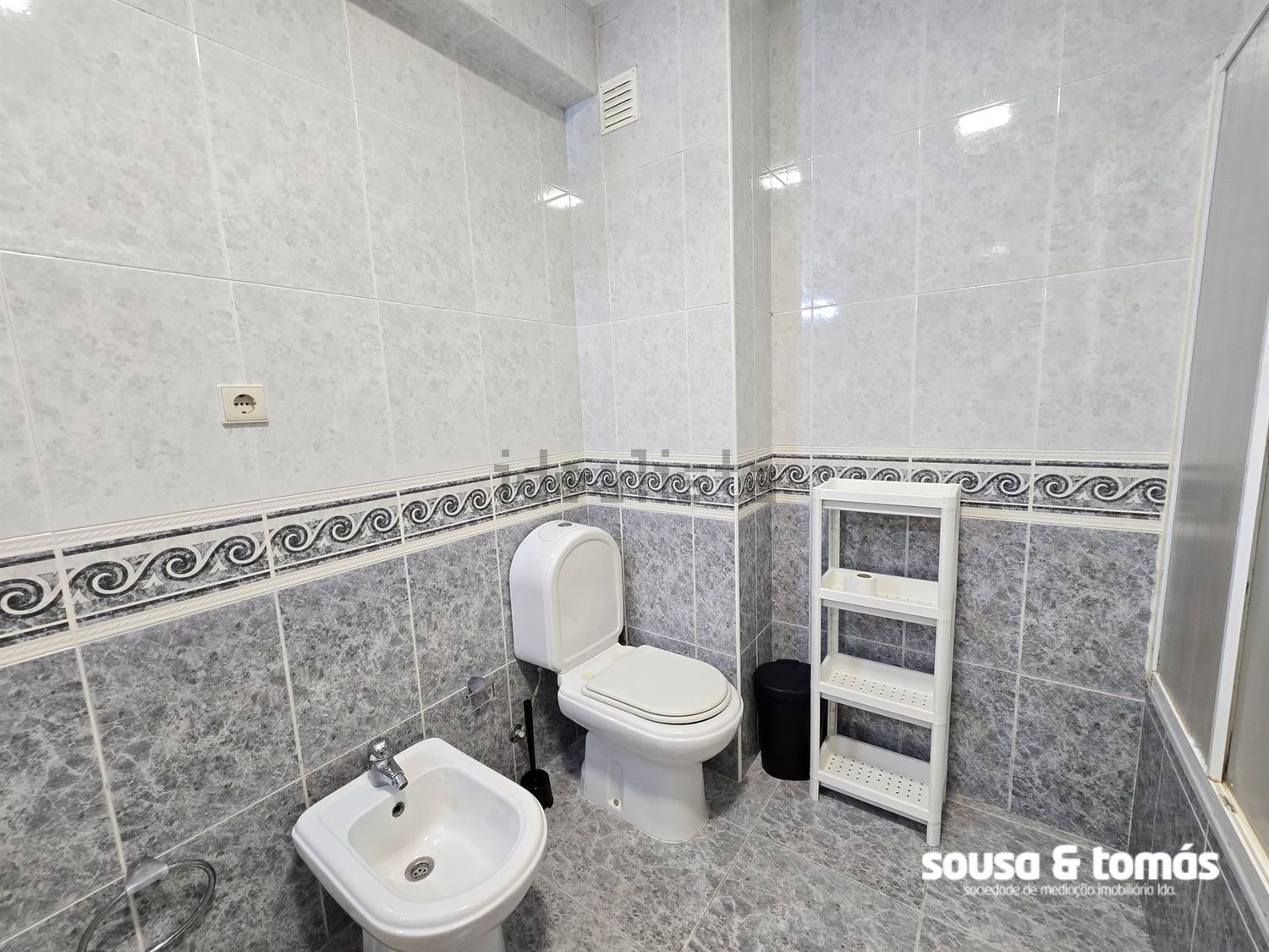 出租房间在Calvaria de Cima - 卫生间