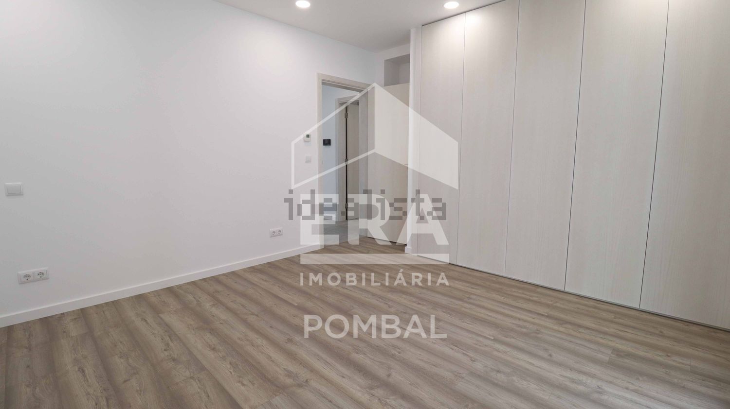 小楼房或独栋别墅出售Pombal - 照片