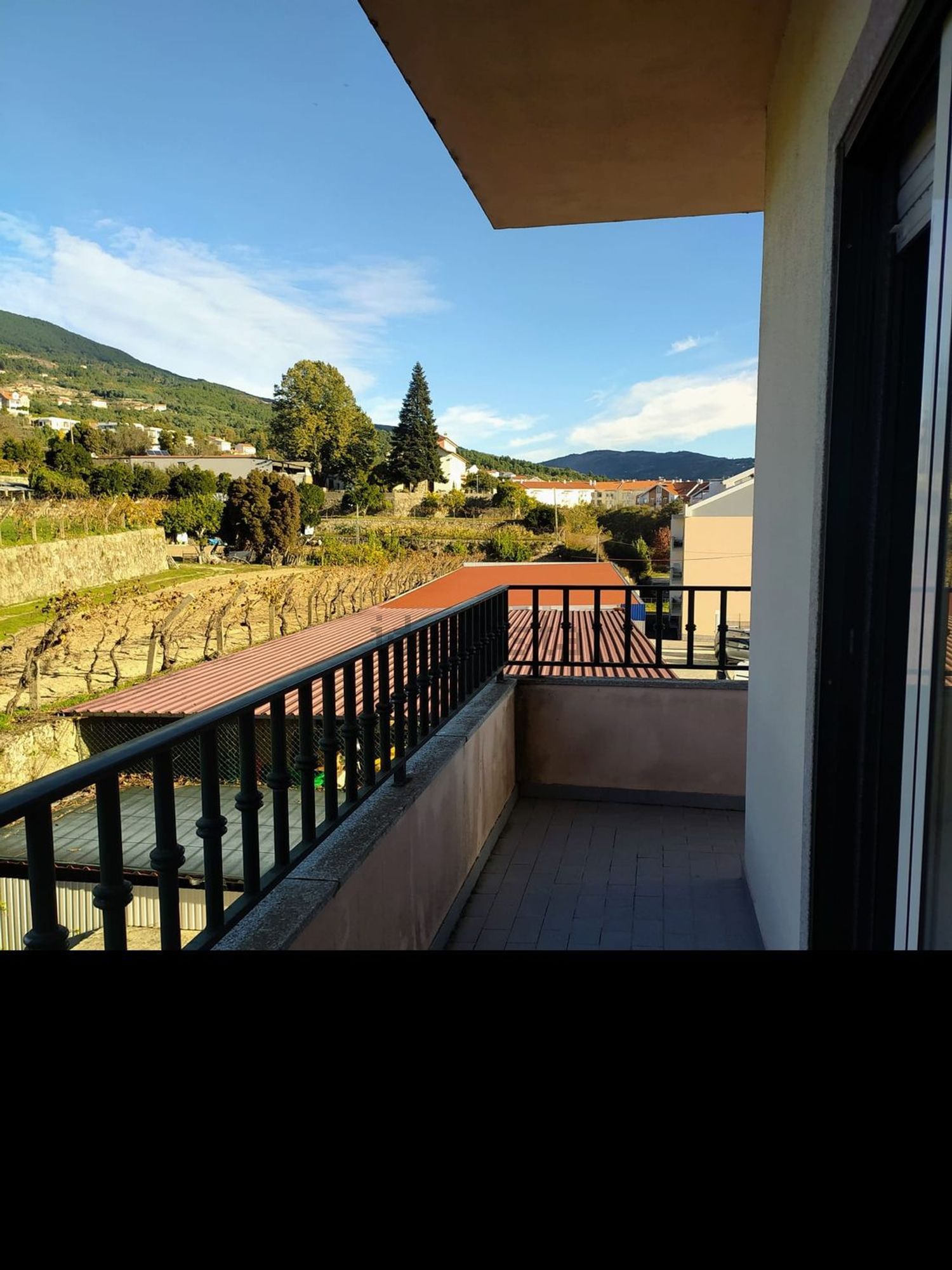 出租公寓 t3在Rua Humberto Delgado, 6200 -014 - 露台