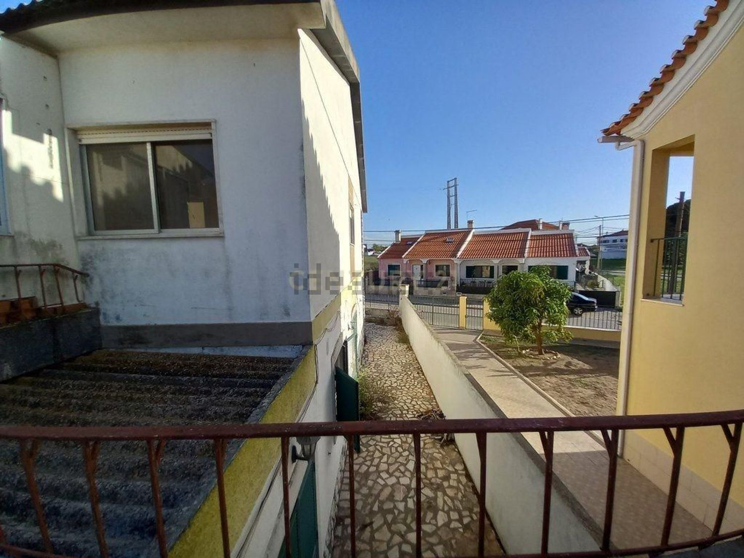 小楼房或独栋别墅出售在Rua Futebol Clube de São Francisco, 309 - 外立面