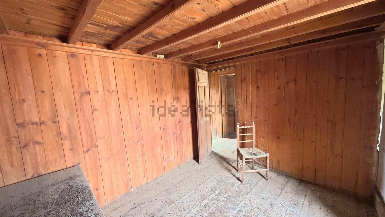 小楼房或独栋别墅出售在Sarzedas - 卧室