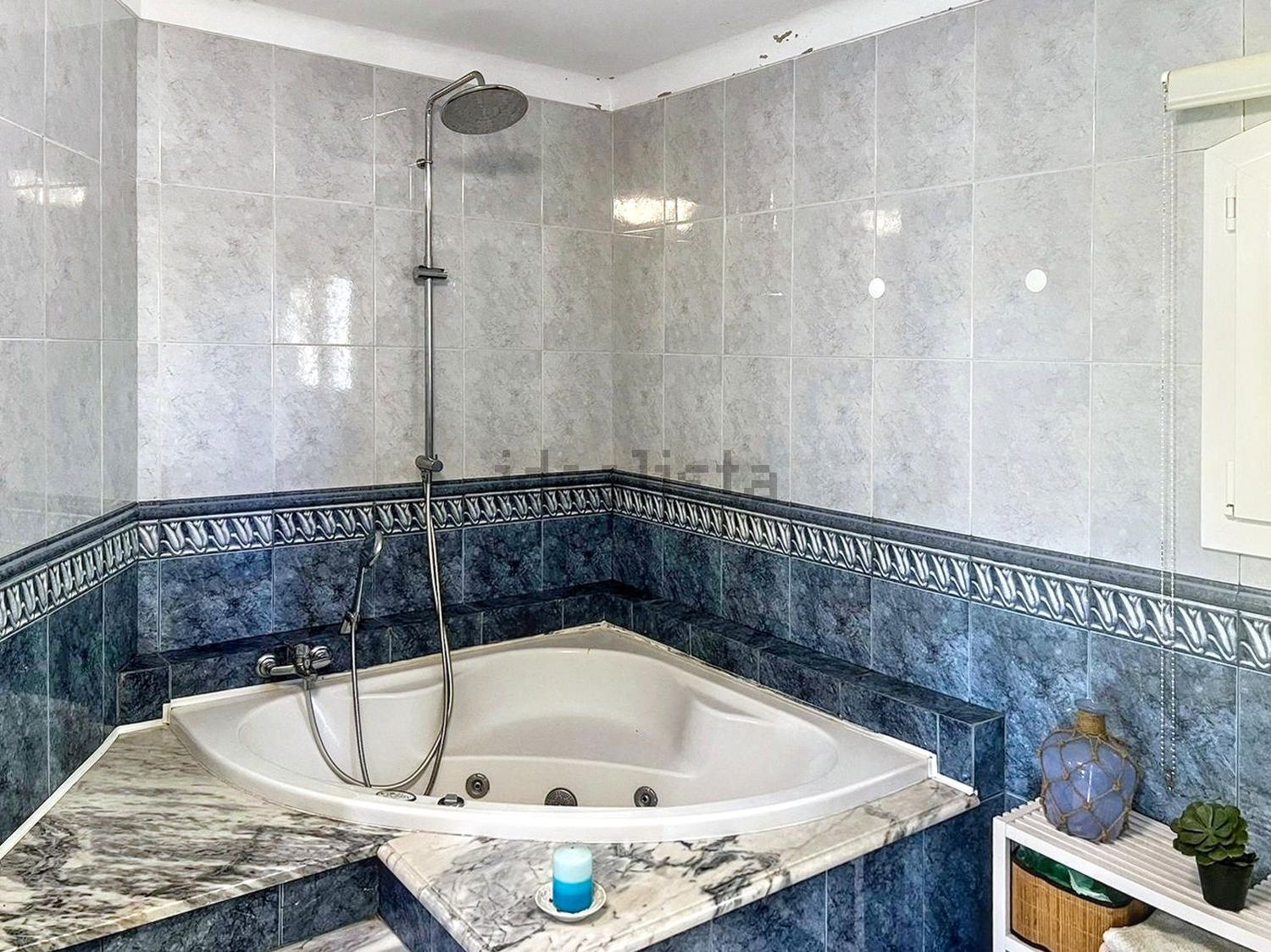 小楼房或独栋别墅出售在Rua do Cabeço - 卫生间