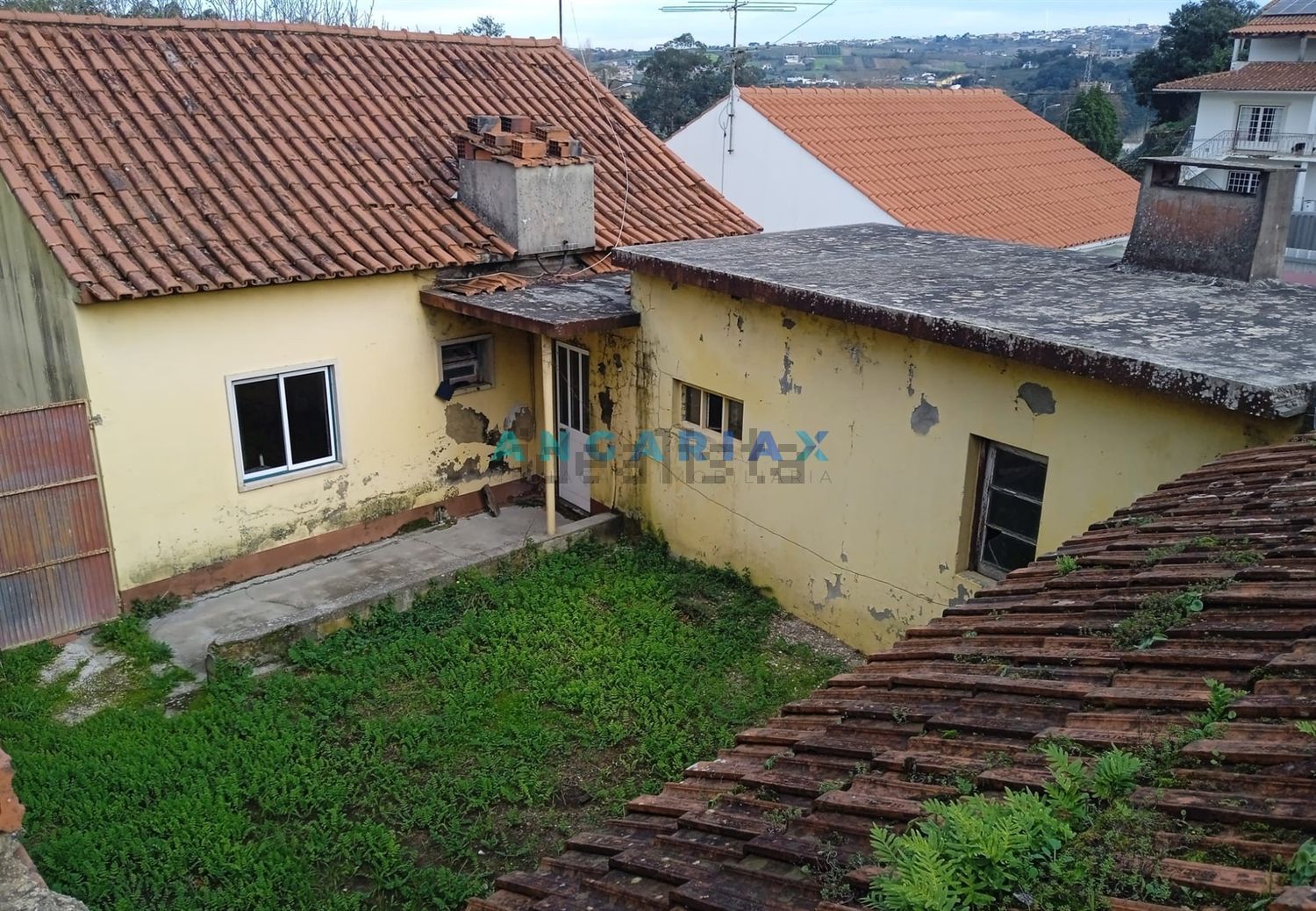 小楼房或独栋别墅出售在Rua da Associação, 5 - 视线