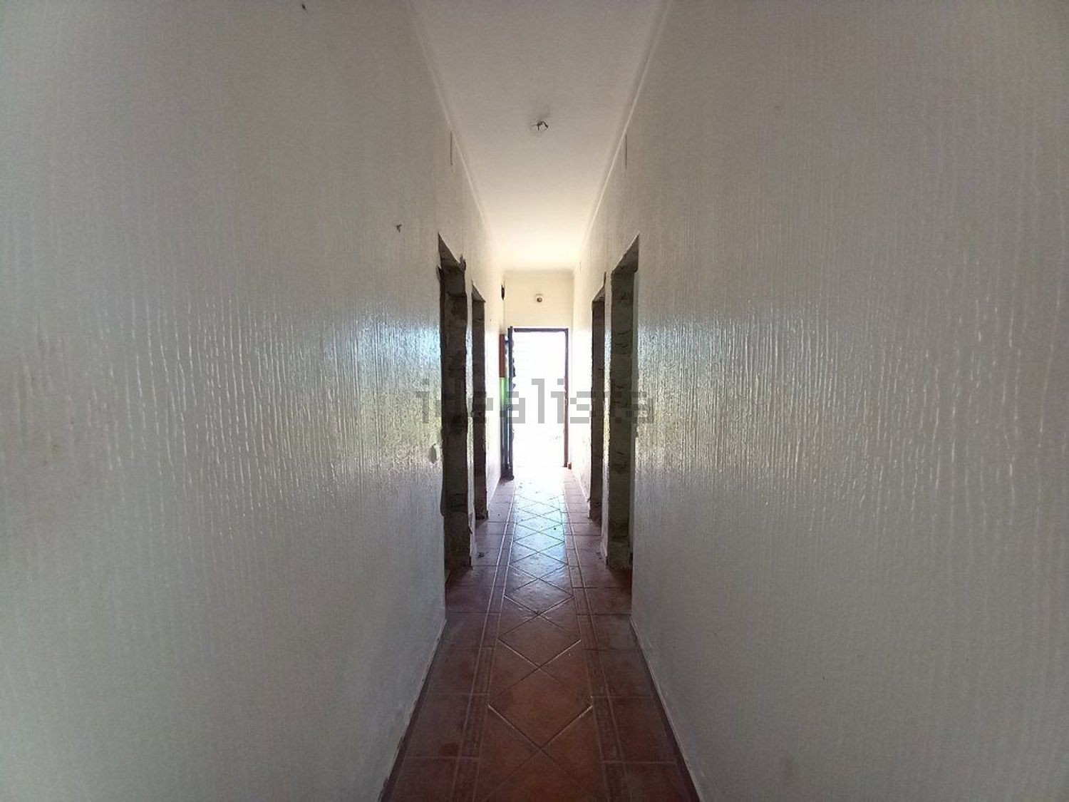 双拼别墅出售在Rua Futebol Clube de São Francisco - 过道