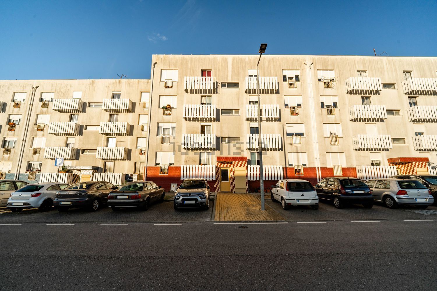 公寓 t3出售在Bairro Sá Carneiro, 2 - 外立面
