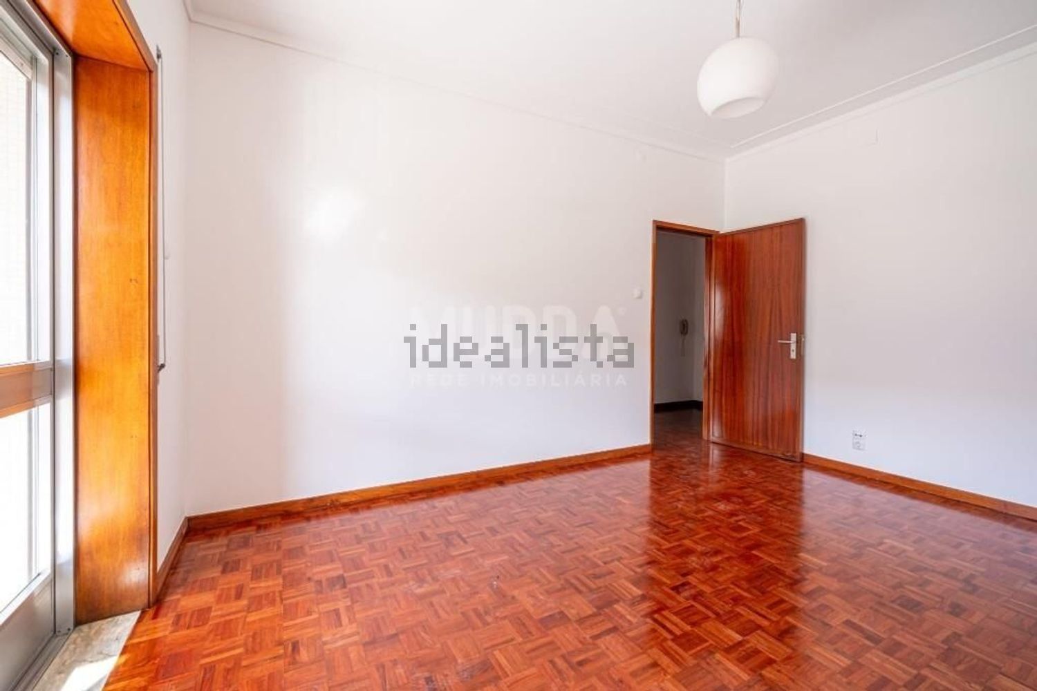 公寓 t4出售在Centro de Oliveira de Azeméis - 居住