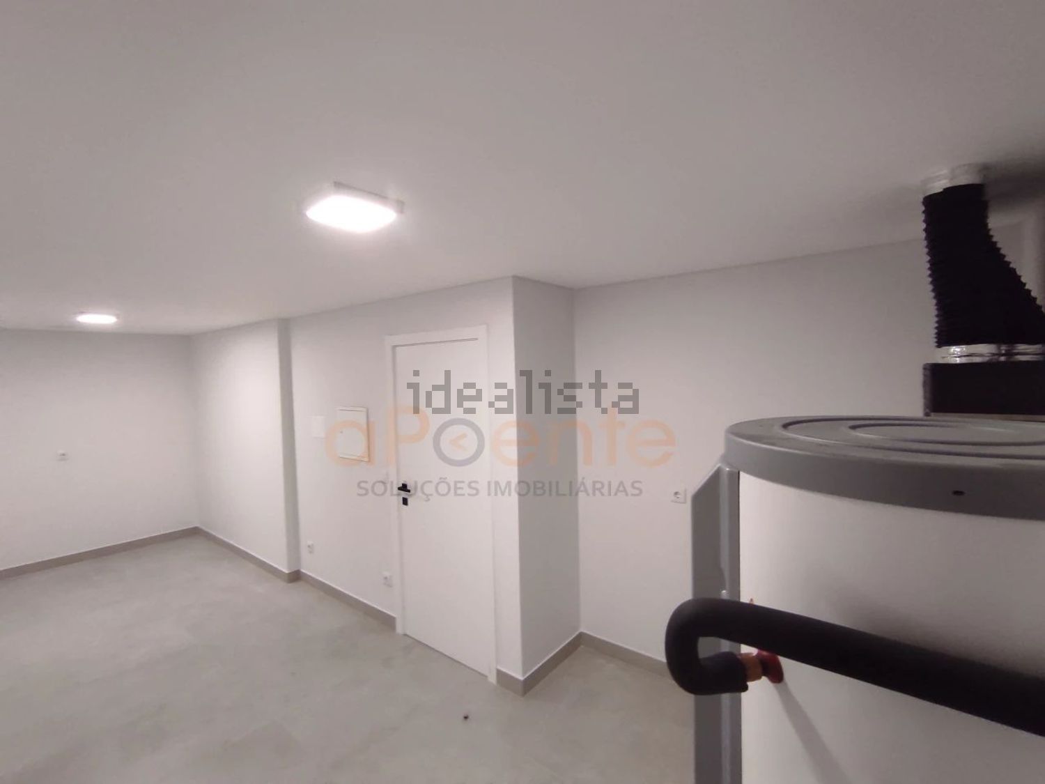 联排别墅出售在Avenida Nossa Senhora de Fátima s/n - 详情