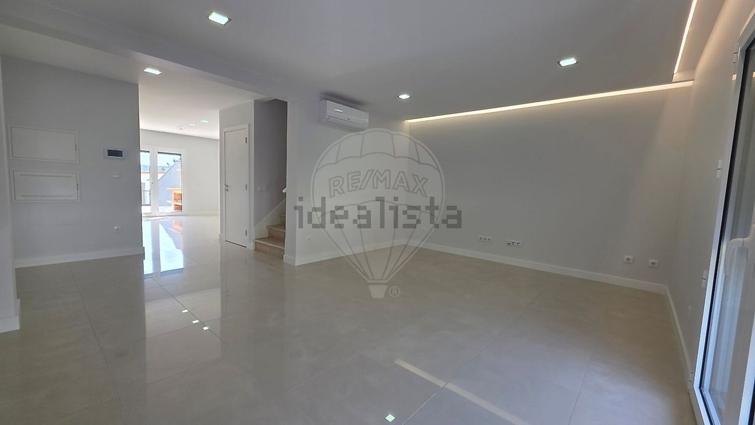 小楼房或独栋别墅出售N1 - 居住