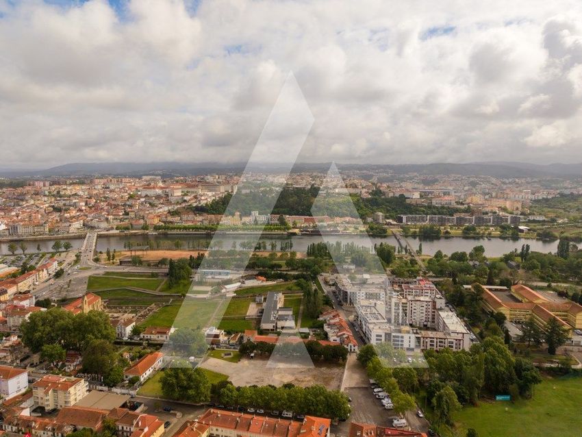 公寓 t3出售在Santa Clara e Castelo Viegas