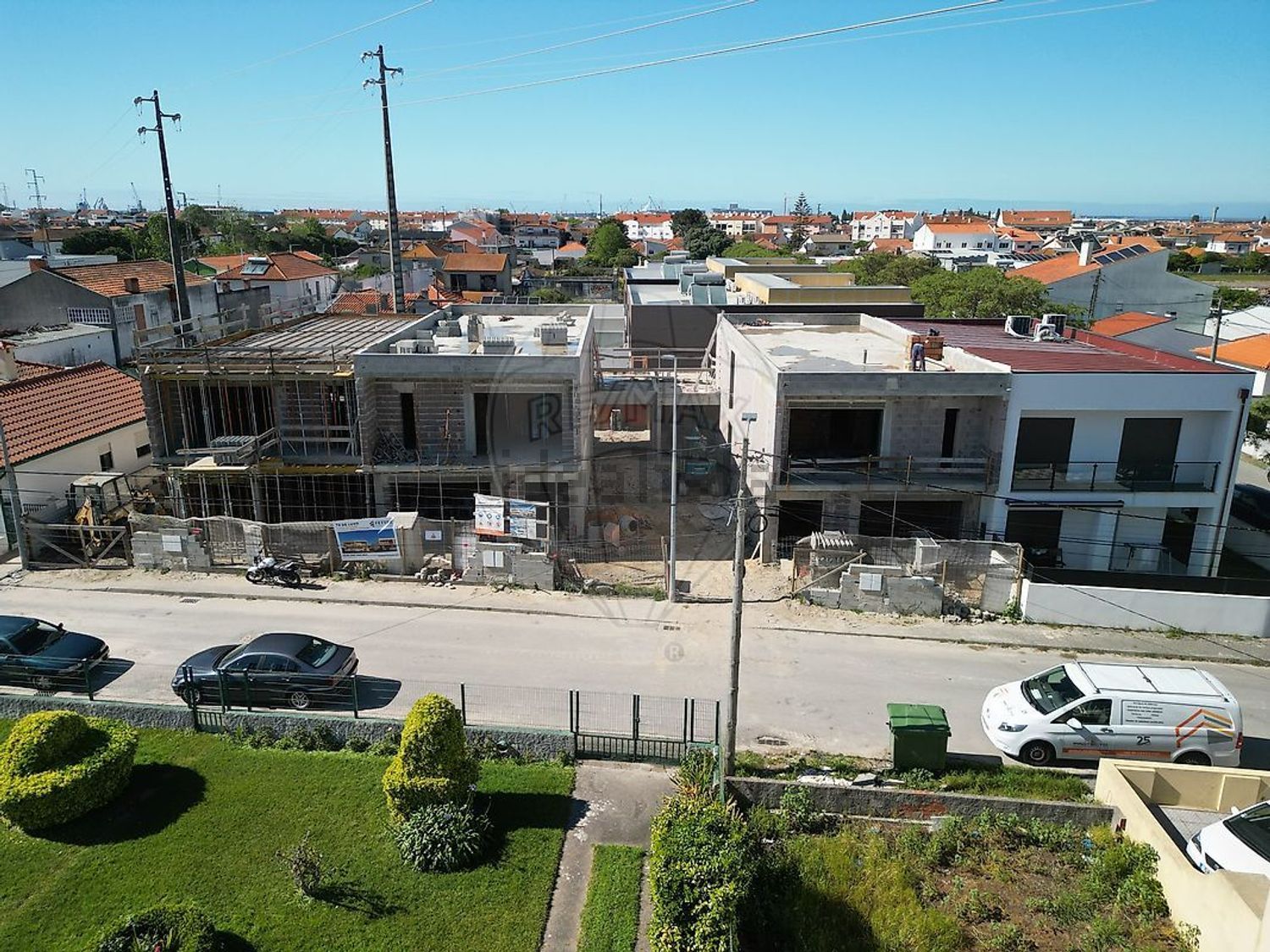 小楼房或独栋别墅出售在Rua Cesário Verde - 外立面