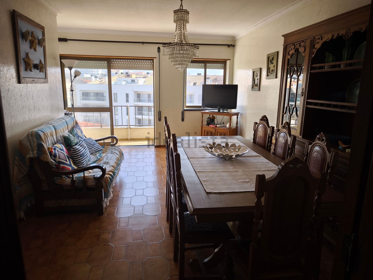 出租公寓 t2在Rua Comend. António de Sousa Freitas, 9 - 客厅
