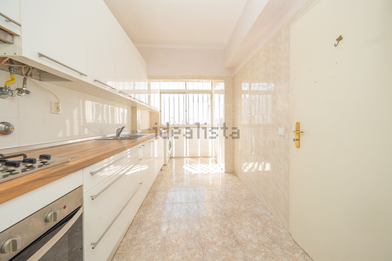 公寓 t2出售在Rua Santiago, 2 - 厨房