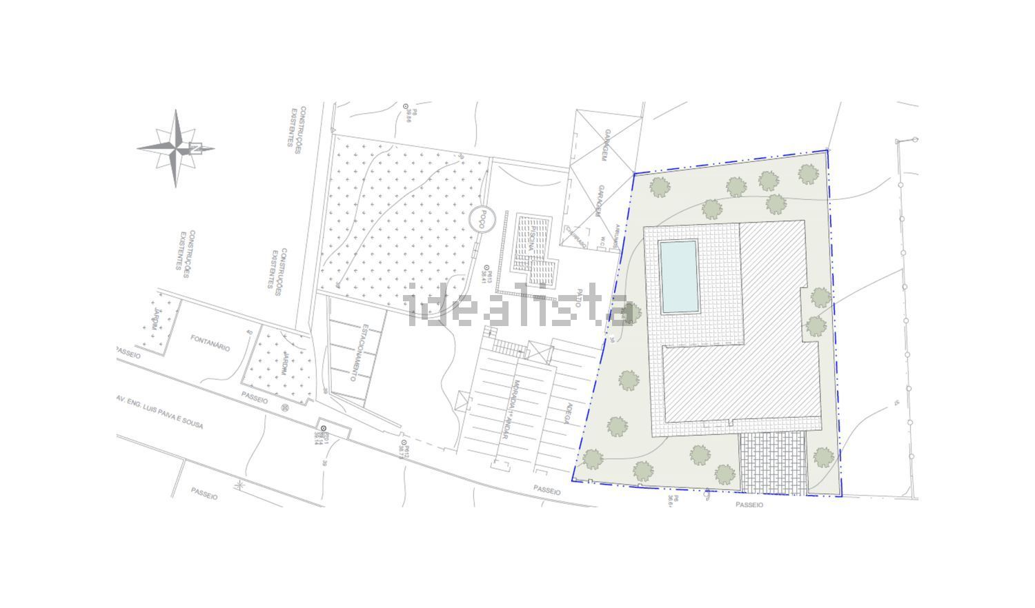 小楼房或独栋别墅出售在Nadadouro - 平面图