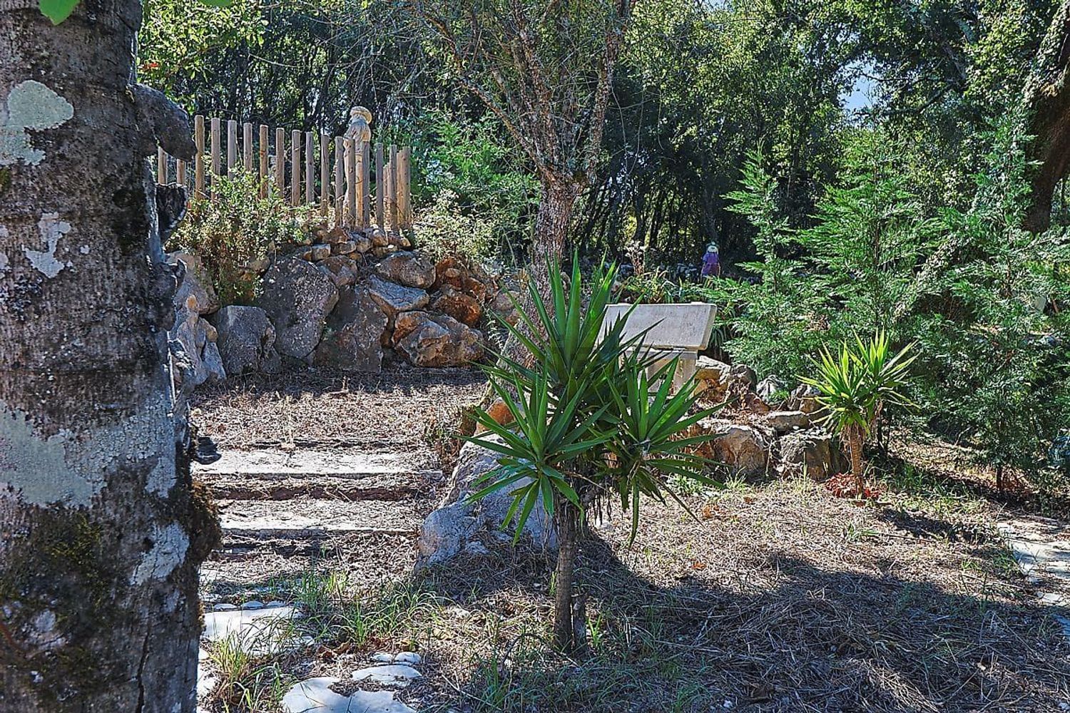 出租小楼房或独栋别墅在Rua do Barranco, 115 - 花园