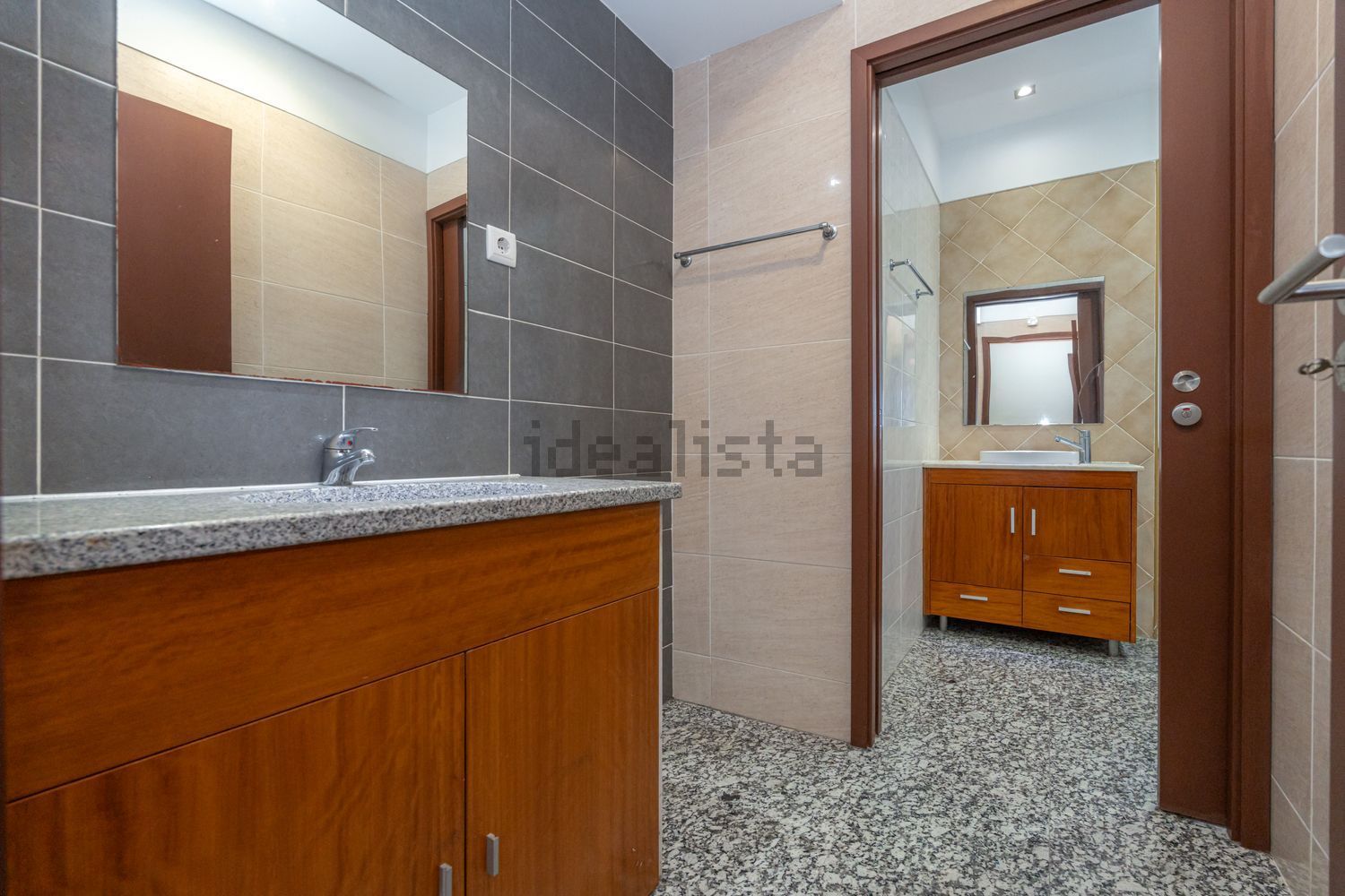 出租房间在Rua do Vale da Mata, 13 lote - 卫生间