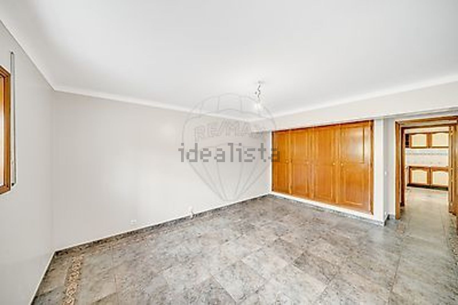 小楼房或独栋别墅出售在Avenida Mário Sacramento - 居住