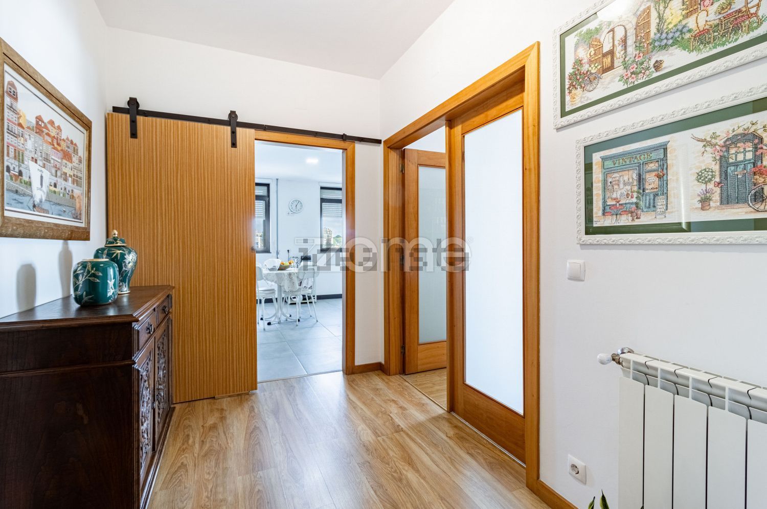 公寓 t3出售在Avenida Engenheiro Arantes e Oliveira, 890 - 前厅