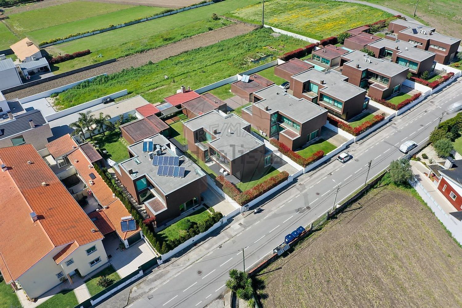 小楼房或独栋别墅出售在Rua das Quintas, 70 - 照片