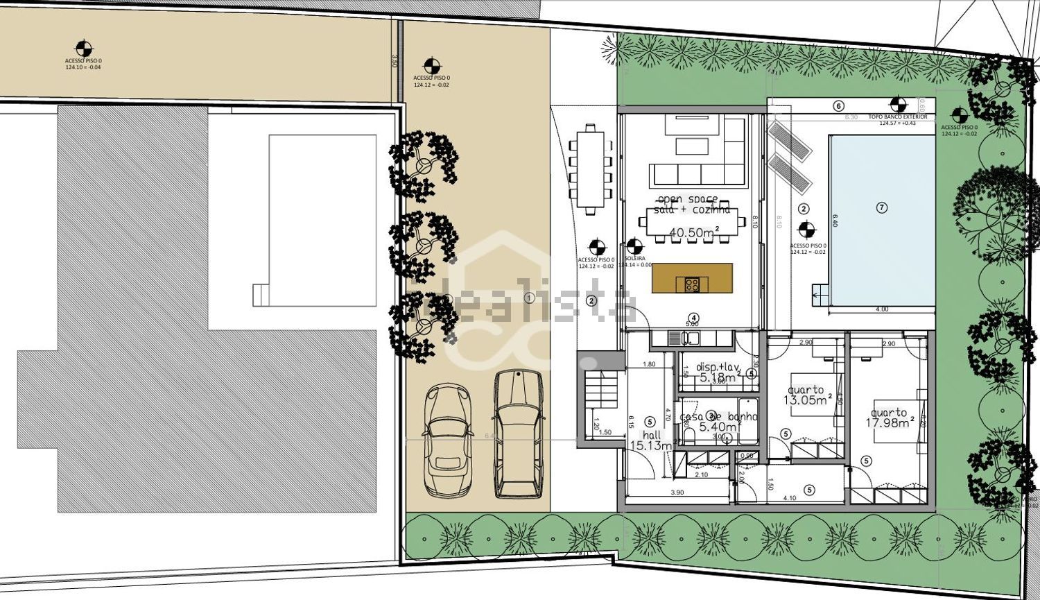 小楼房或独栋别墅出售在Avenida Rainha Santa Isabel - 平面图