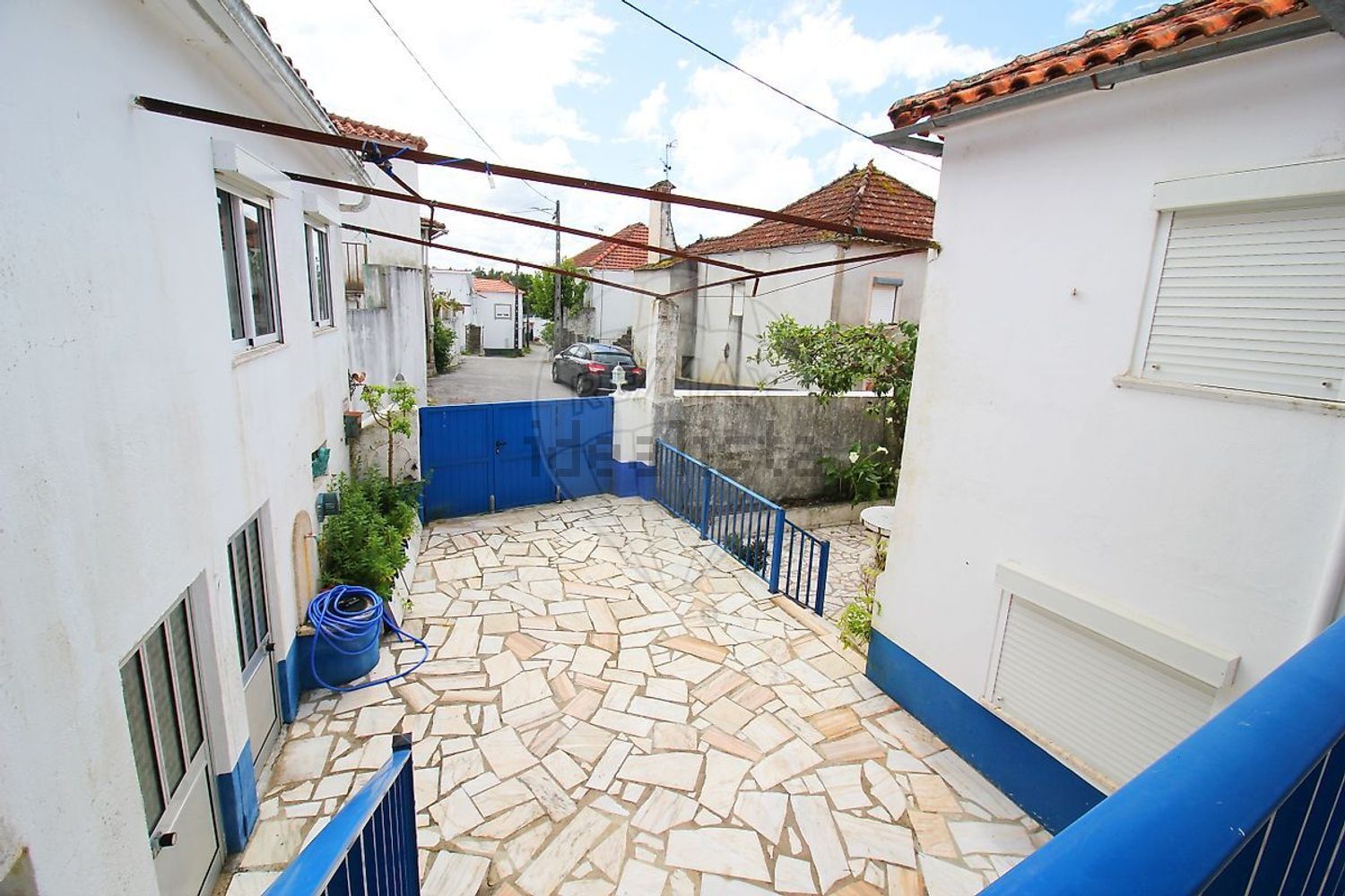 出租小楼房或独栋别墅在Rua da Capela, 3 - 阳台