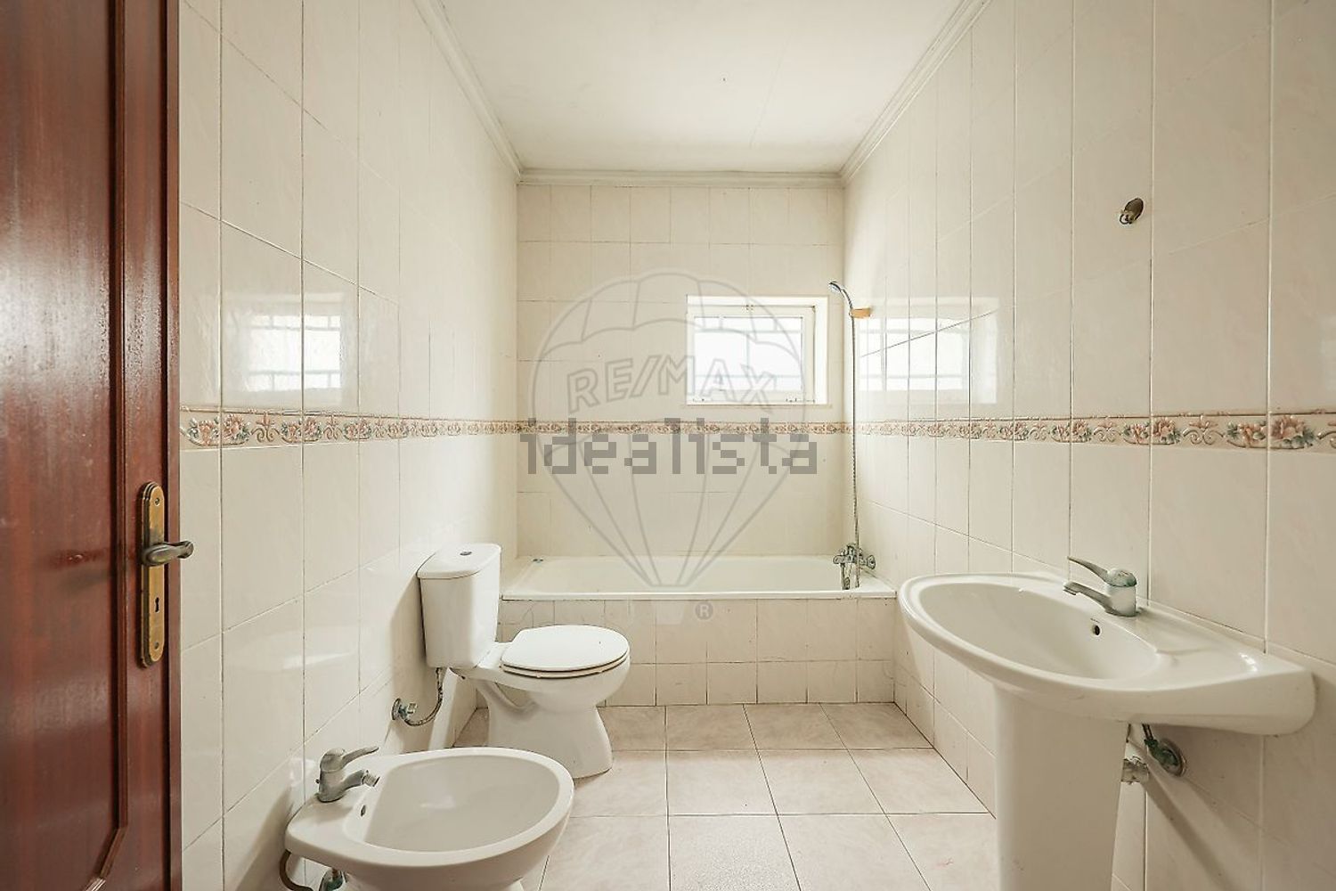 双拼别墅出售在Travessa das Arrocheiras de Cima, 69 - 卫生间