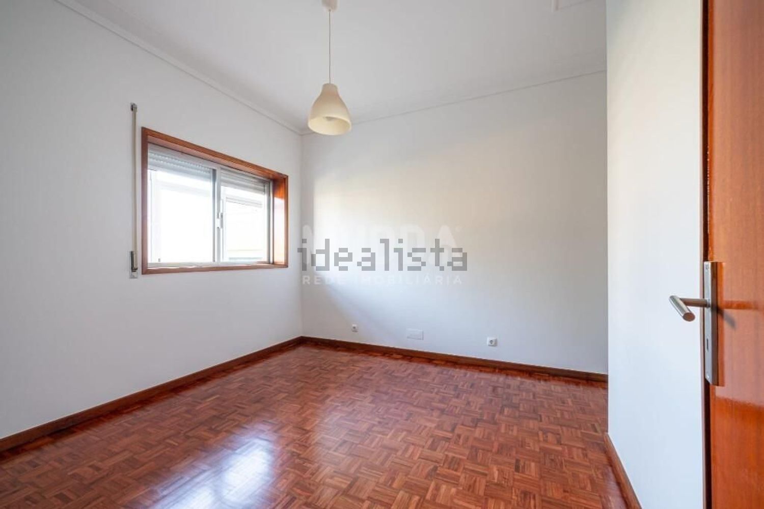 公寓 t4出售在Centro de Oliveira de Azeméis - 居住