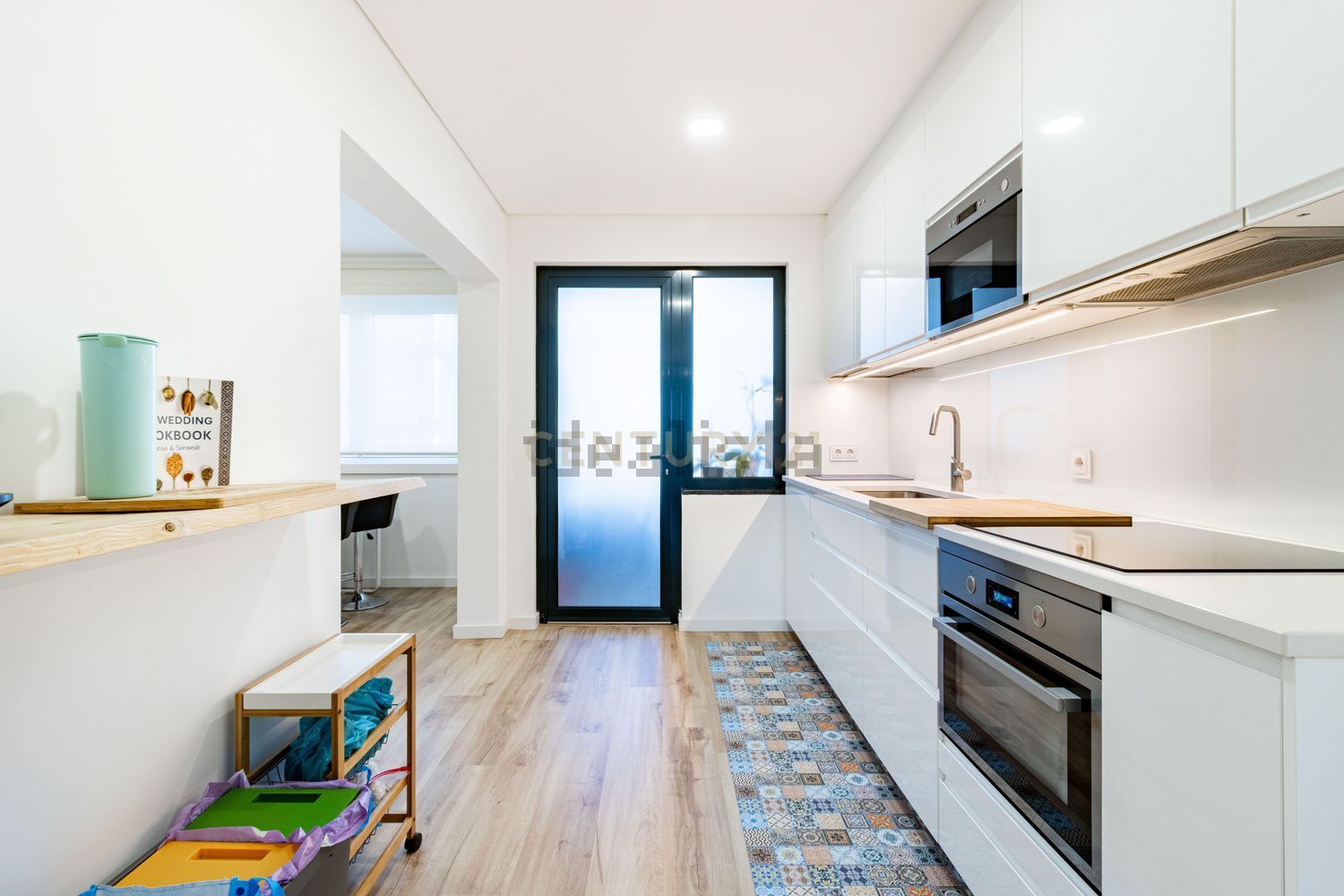 公寓 t3出售在Rua Senhor dos Aflitos, 1449 - 厨房