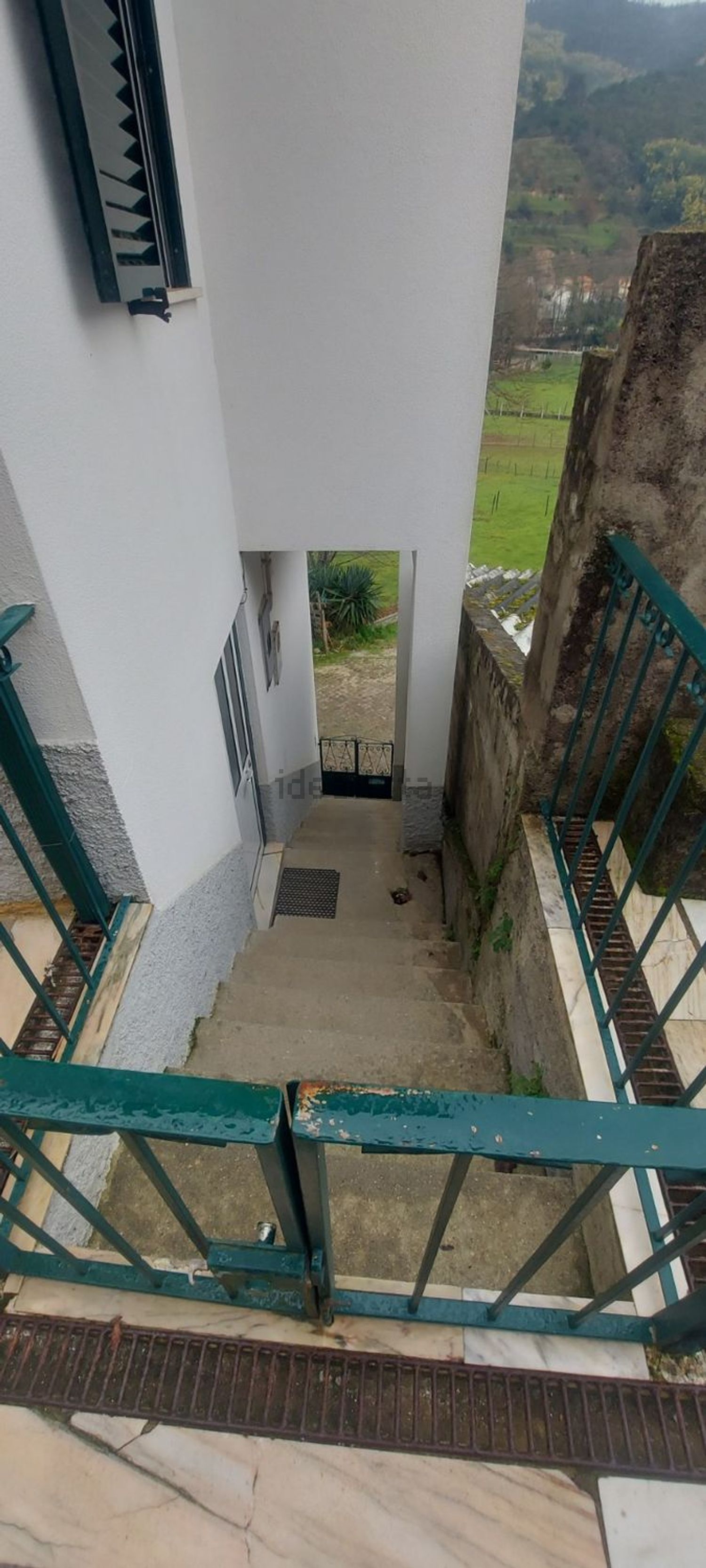 小楼房或独栋别墅出售São Sebastião da Feira - 入口 / 出口