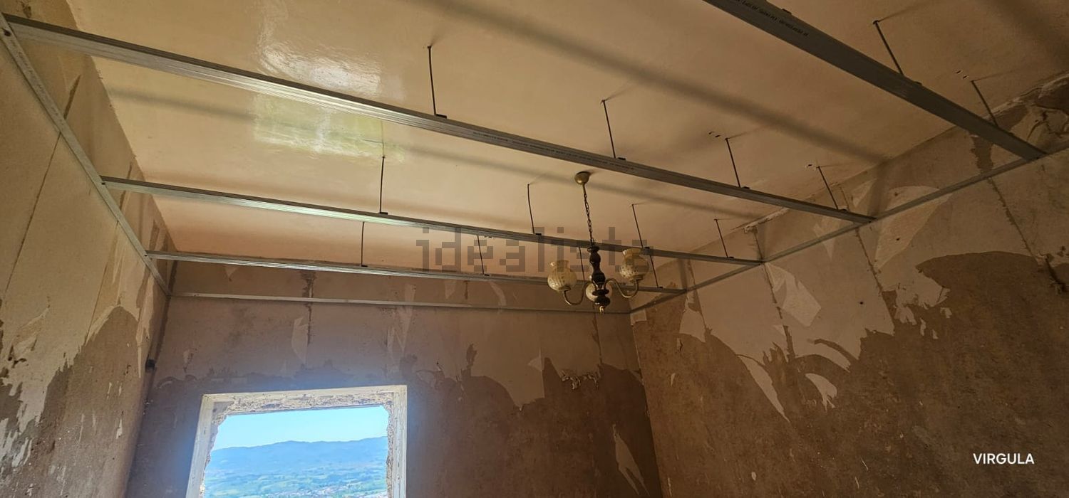 小楼房或独栋别墅出售在Rua de Santo António, 12 - 照片