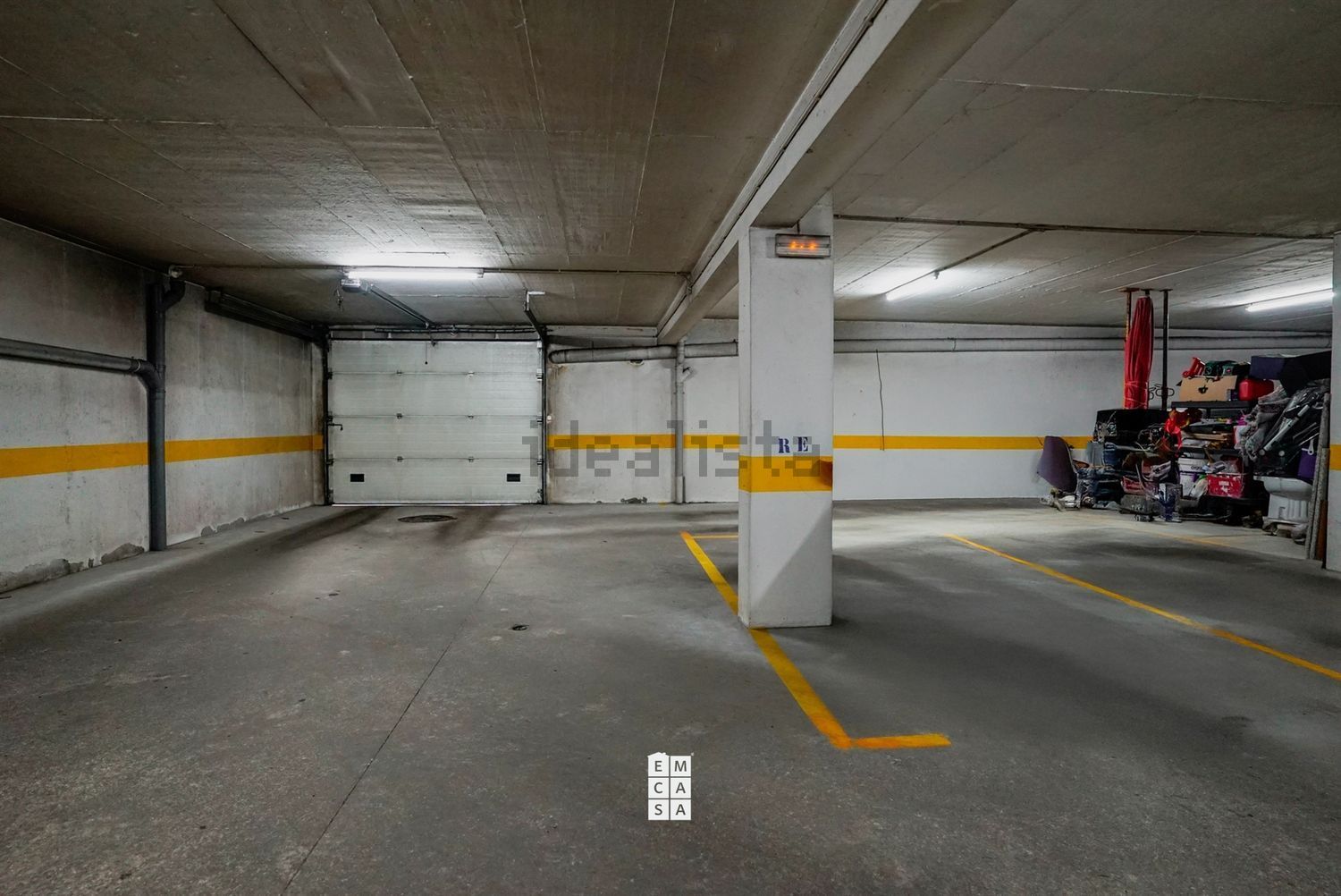 公寓 t2出售在Centro de Oliveira de Azeméis - 停车位