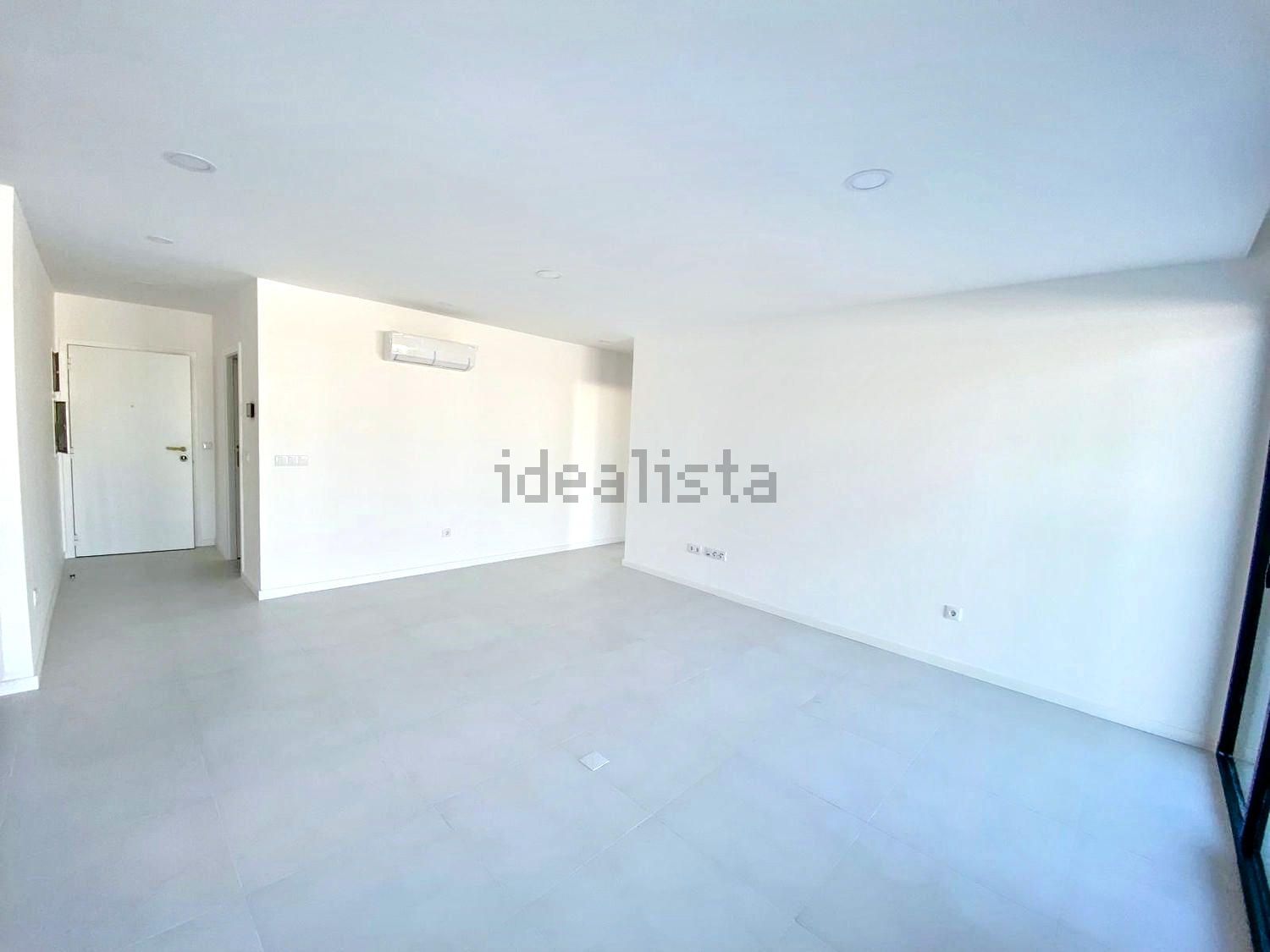 公寓 t2出售在Rua Prior Urbino de Pinho - 客厅