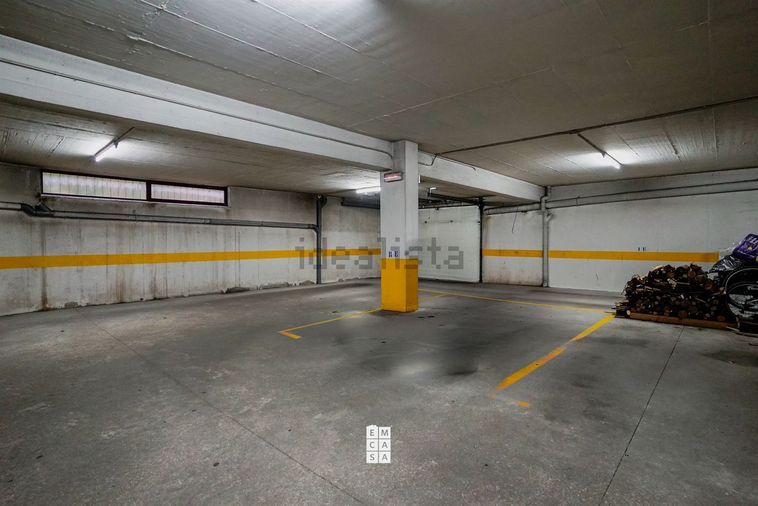 公寓 t2出售在Centro de Oliveira de Azeméis - 停车位